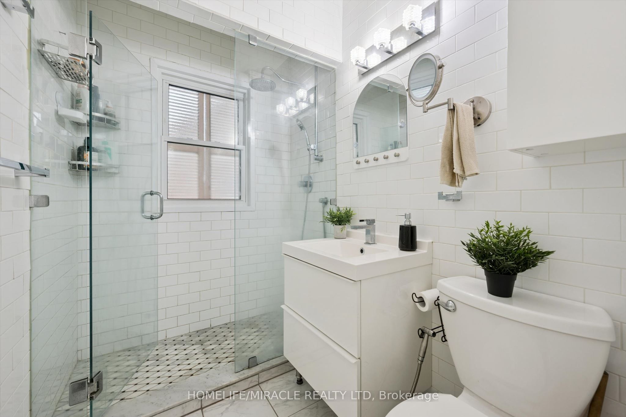 60 Edinburgh Road Property Photo 21