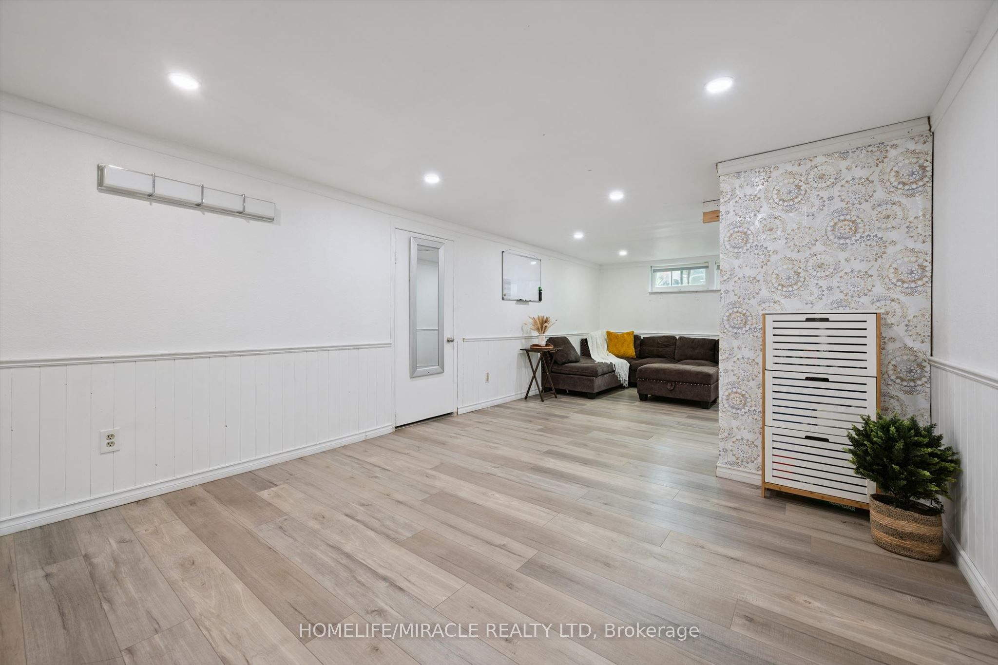 60 Edinburgh Road Property Photo 22
