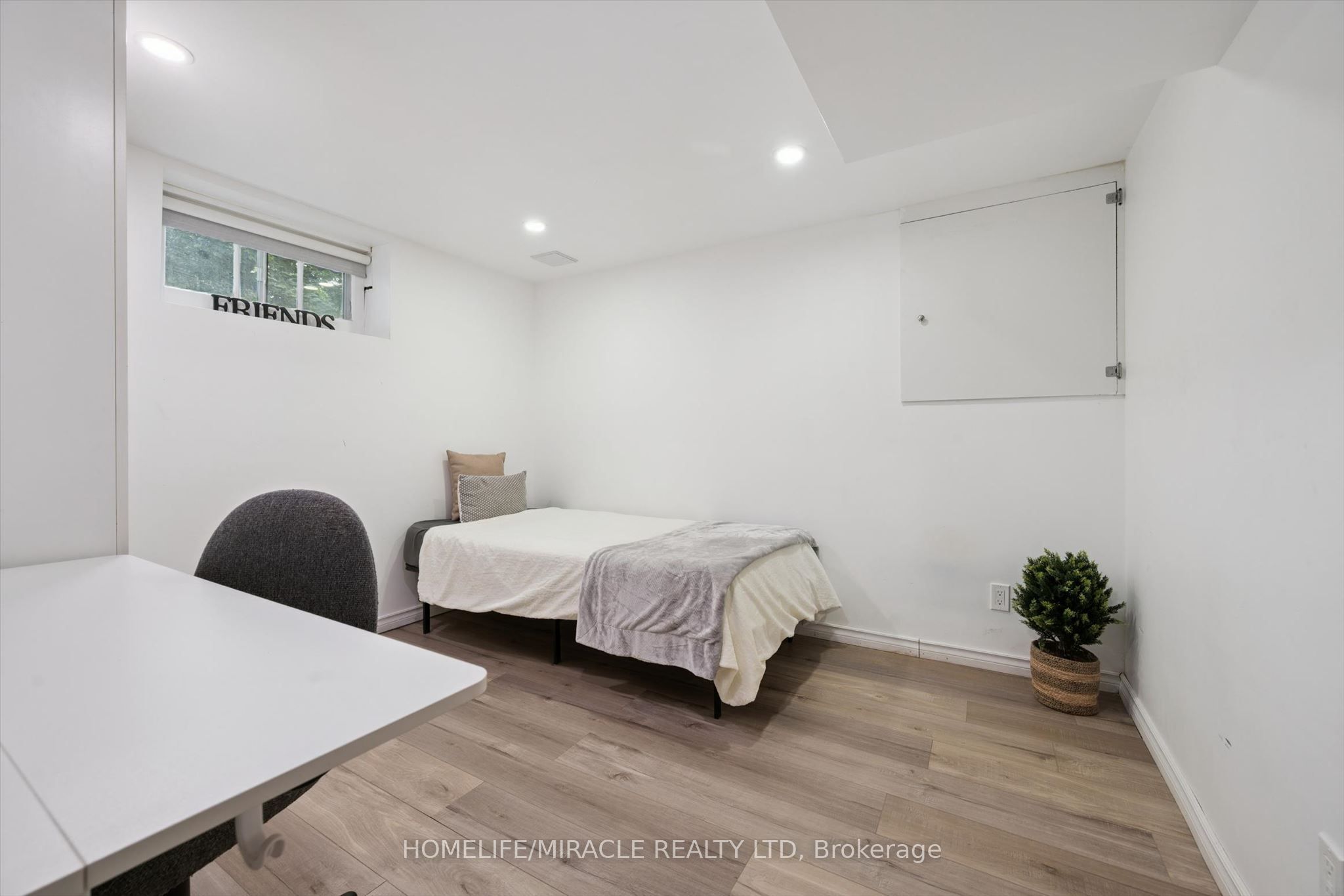 60 Edinburgh Road Property Photo 28