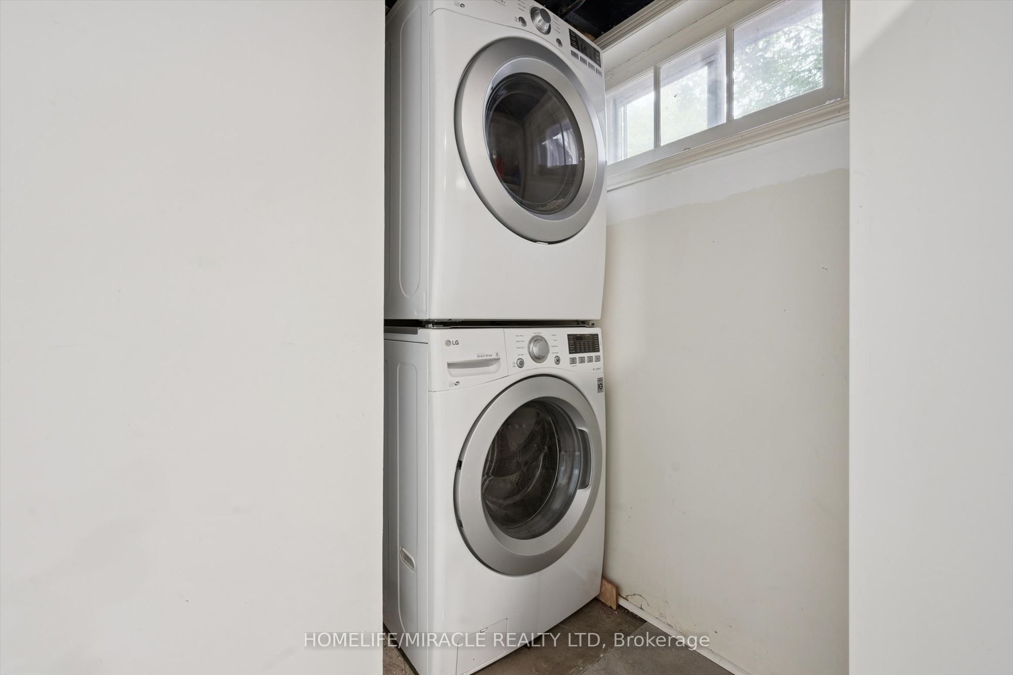 60 Edinburgh Road Property Photo 32