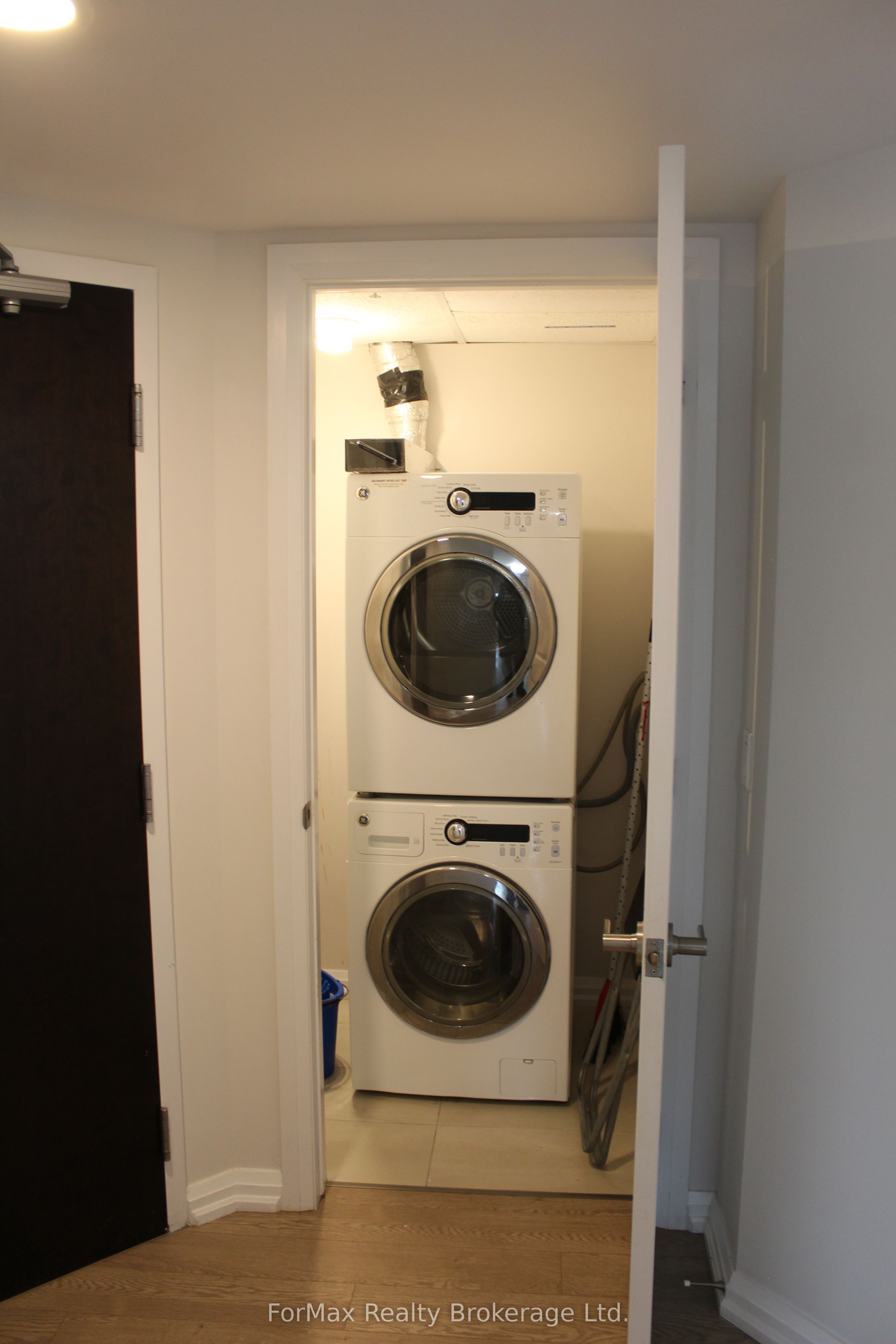 778 Laurelwood Drive 313 Property Photo 22