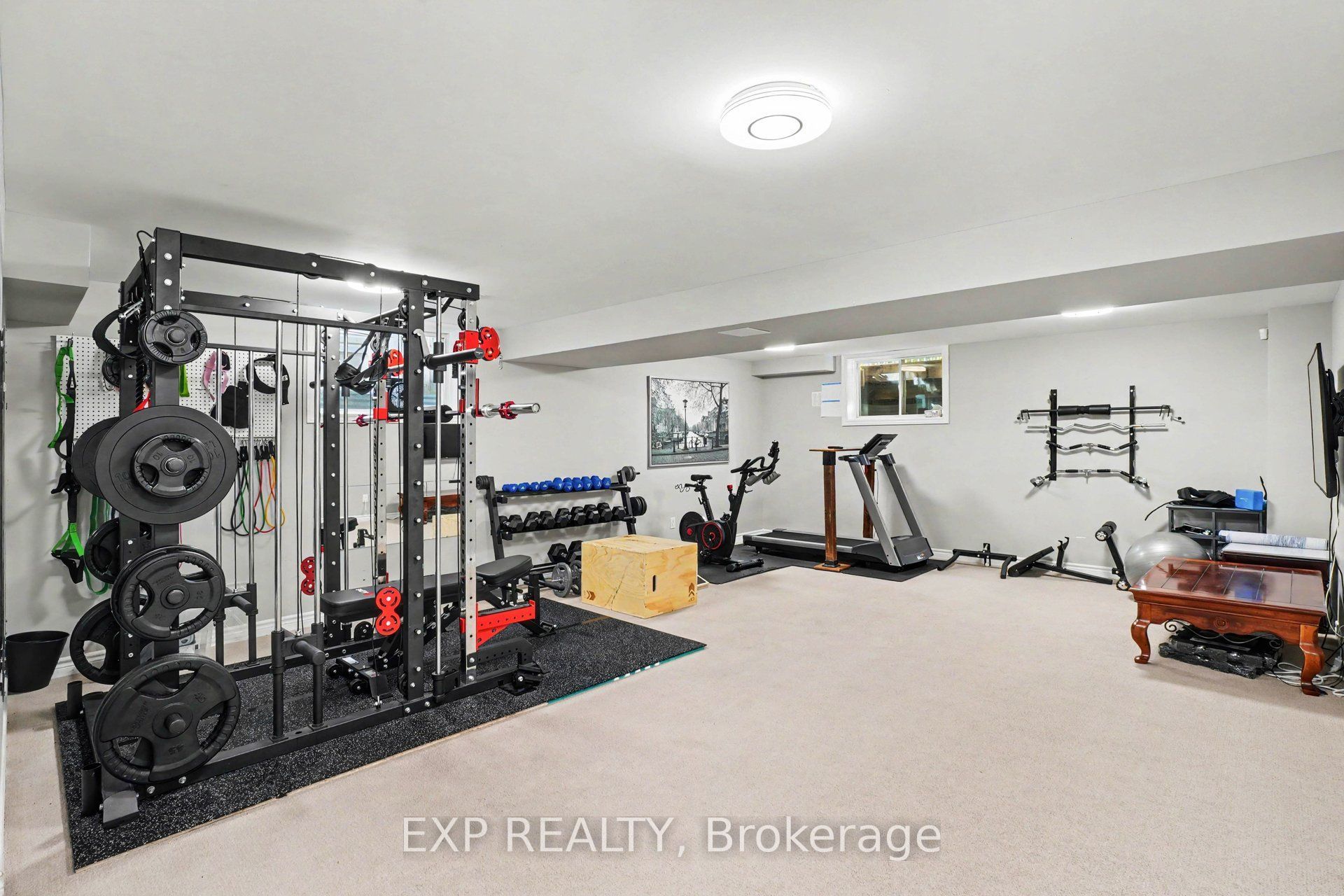 897 Bunchberry Way Property Photo 25