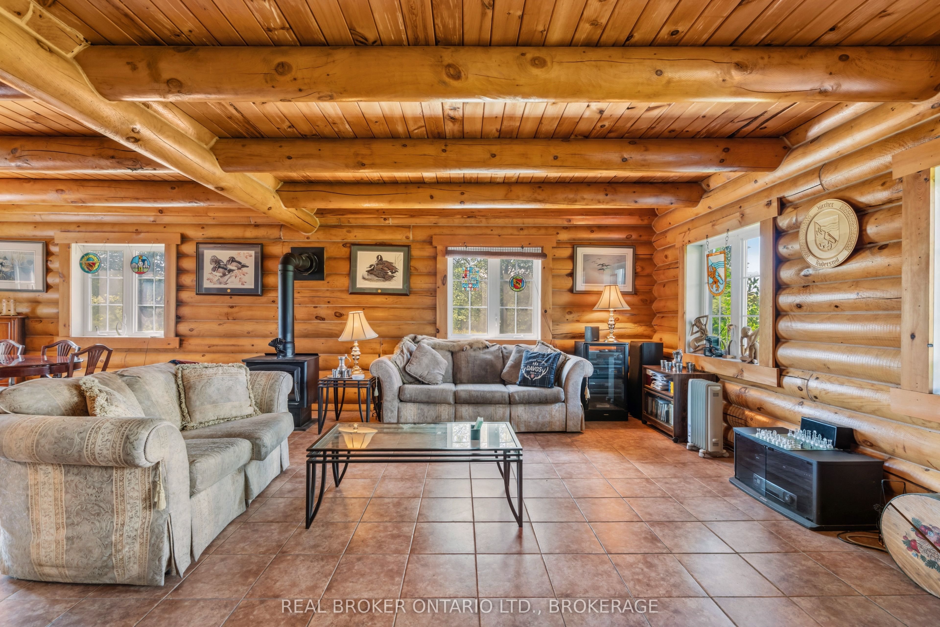 16610 Sixth Road Property Photo 8