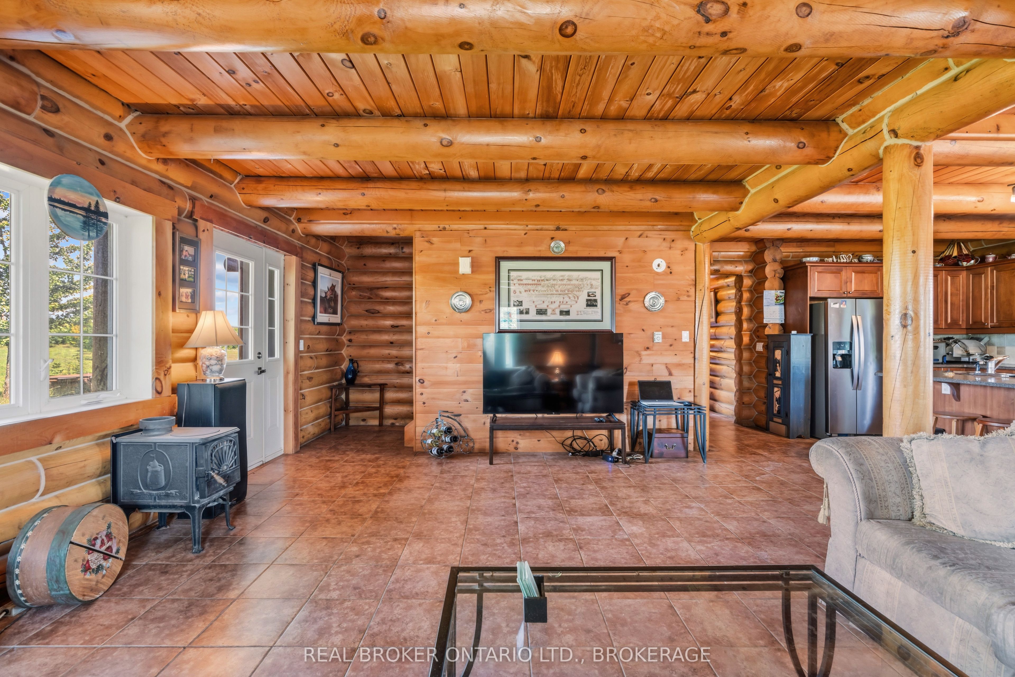 16610 Sixth Road Property Photo 10