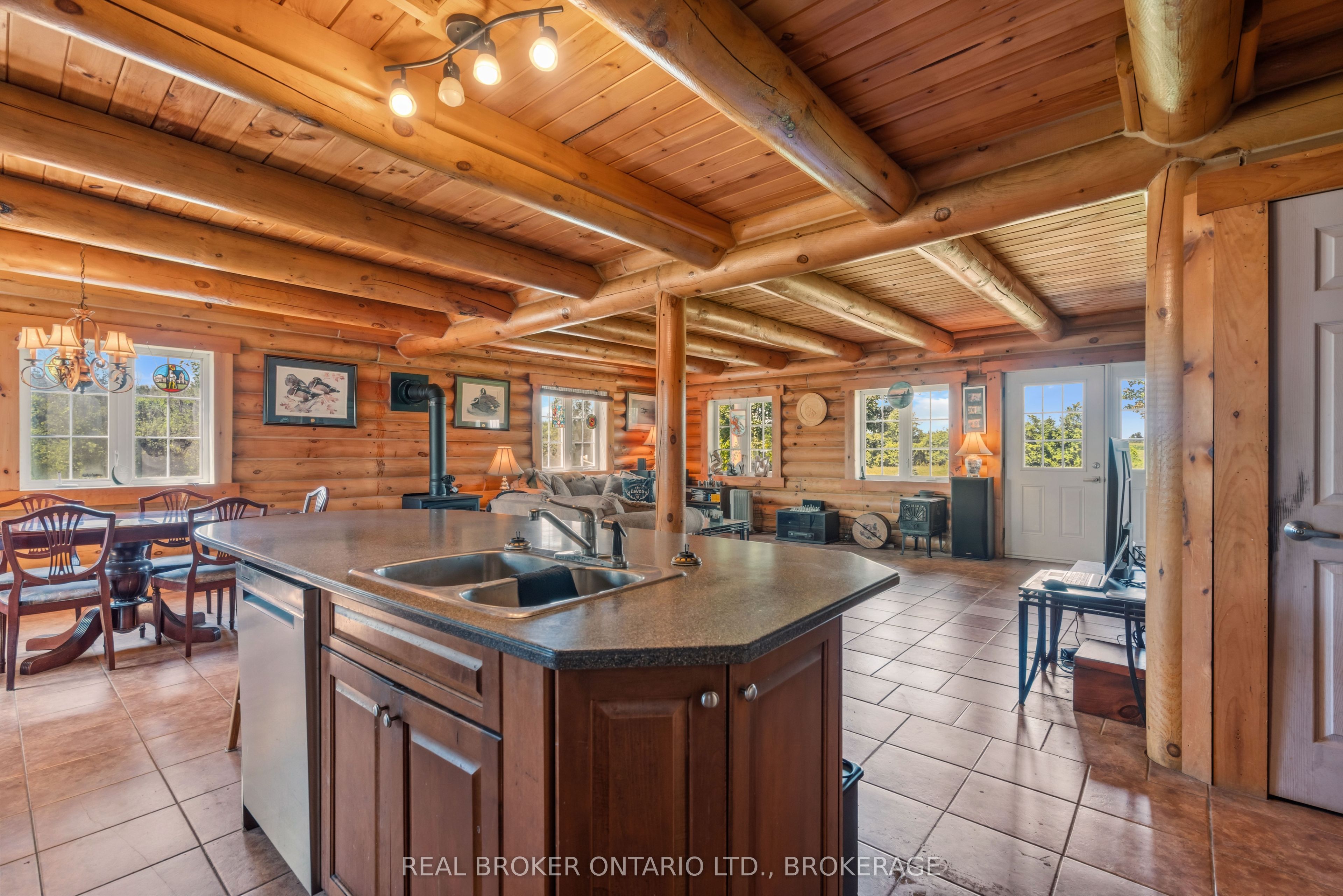 16610 Sixth Road Property Photo 15