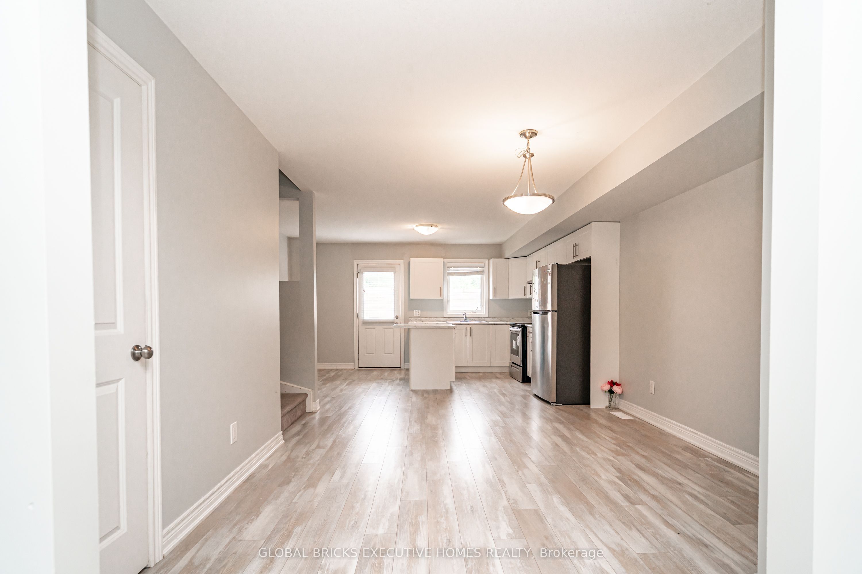 7768 Ascott Circle 79 Property Photo 11