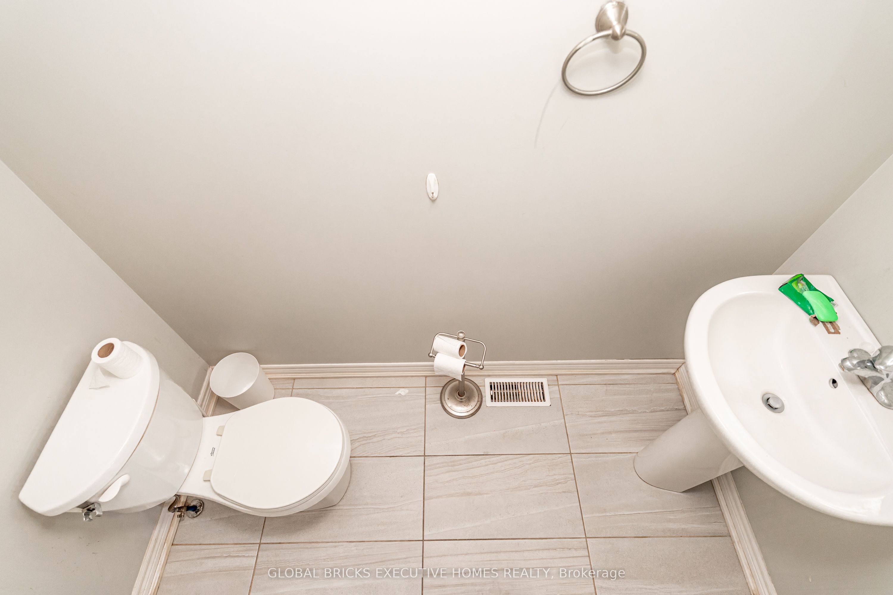 7768 Ascott Circle 79 Property Photo 18