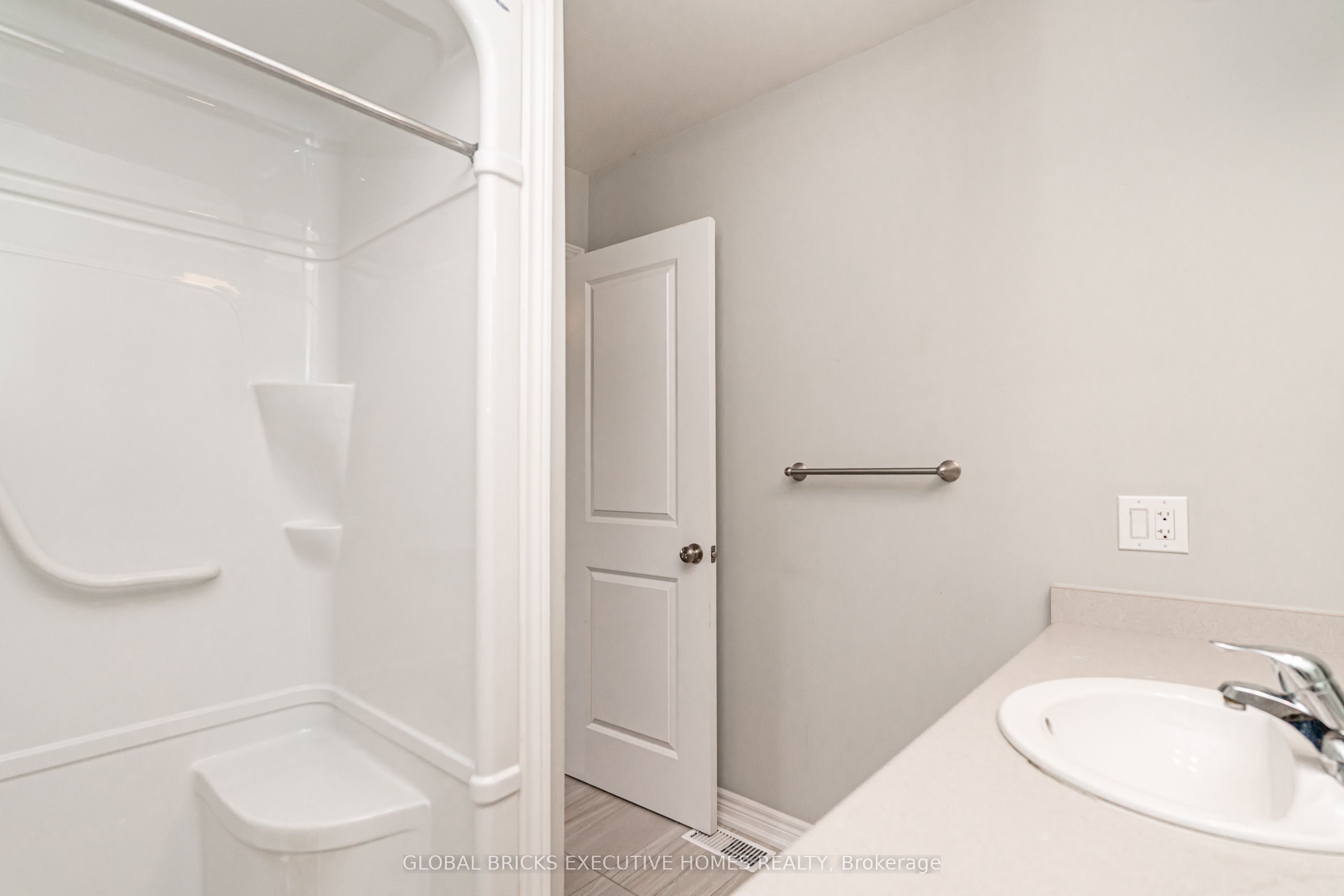 7768 Ascott Circle 79 Property Photo 30