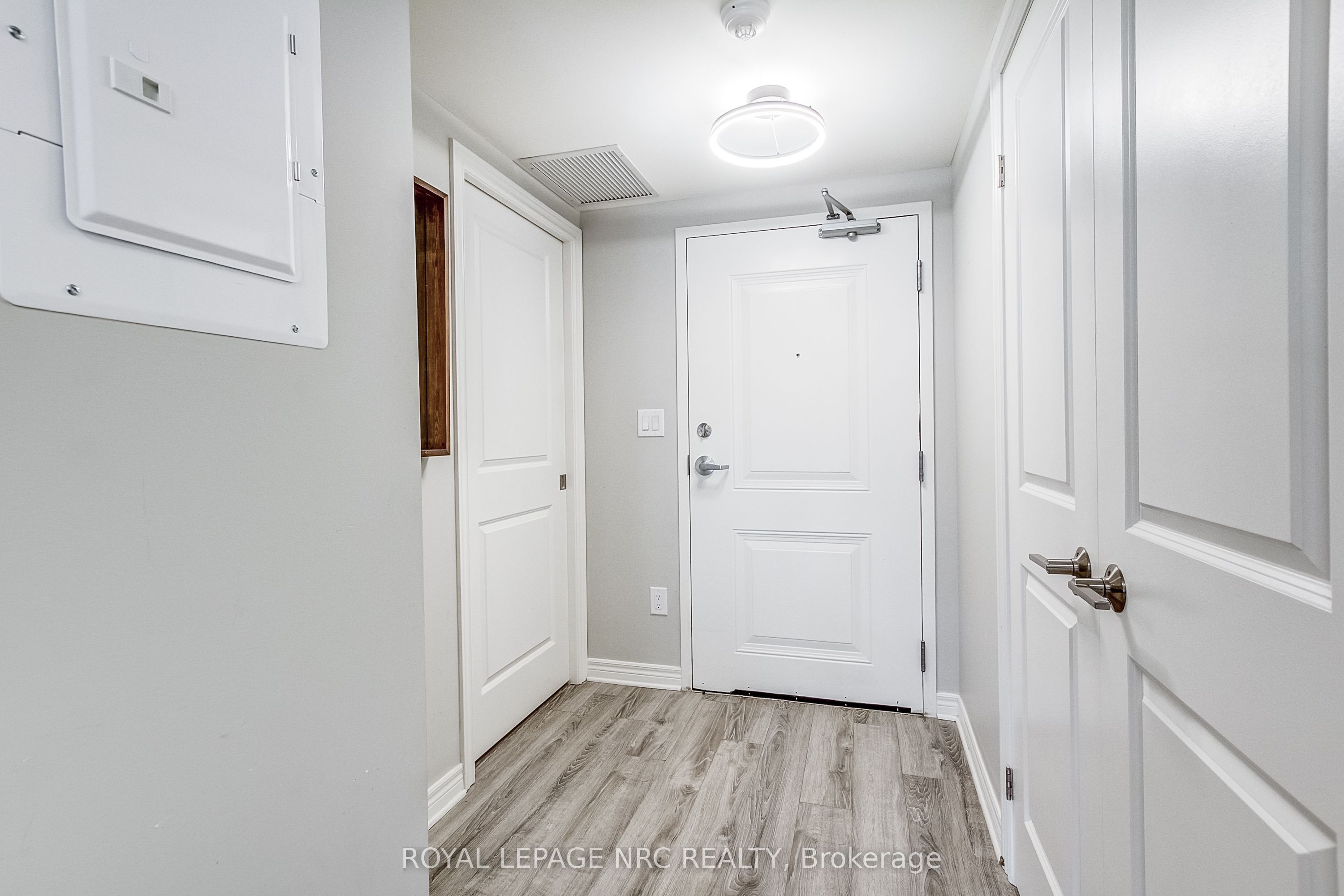 678 Line 2 Road 211 Property Photo 6