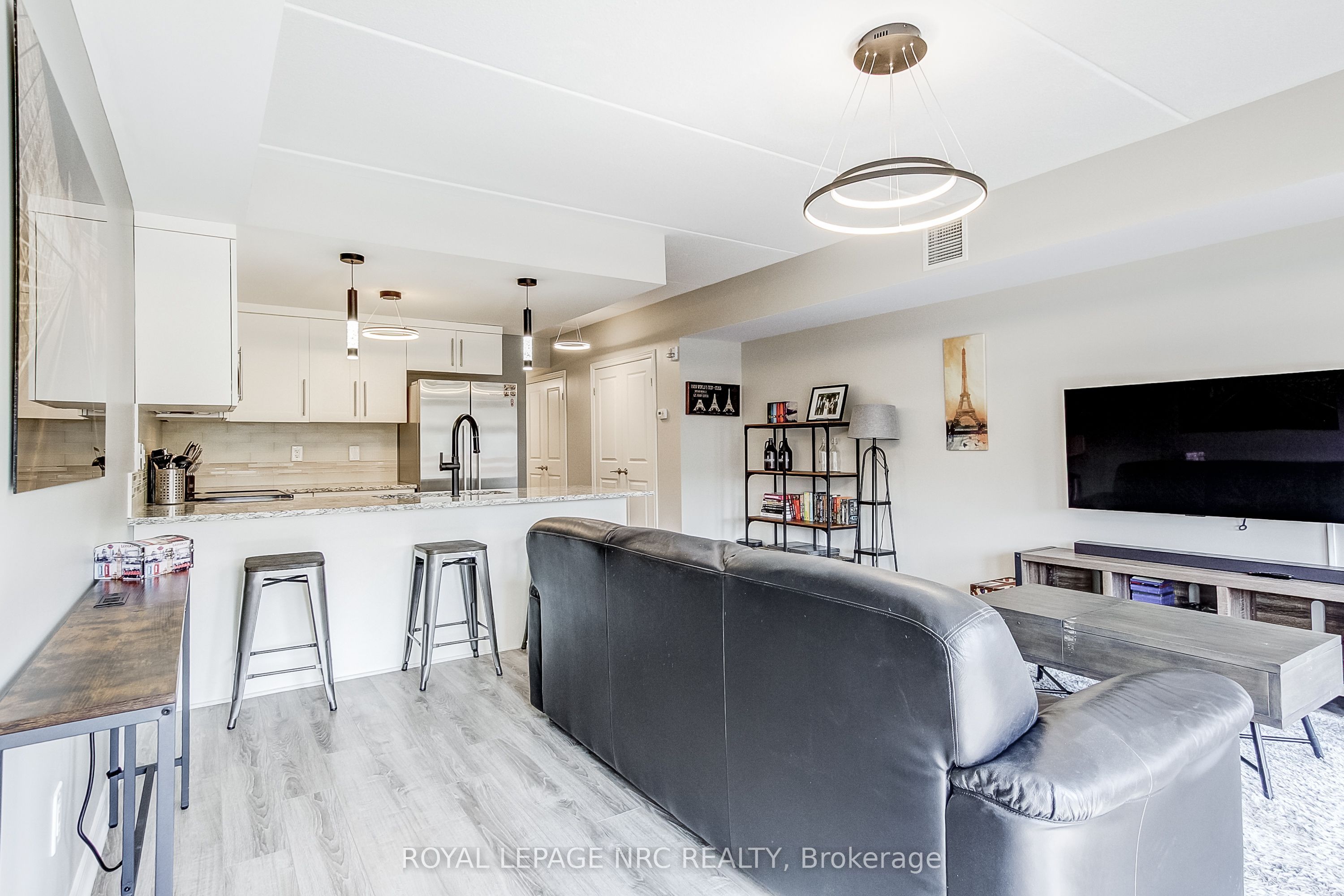 678 Line 2 Road 211 Property Photo 22