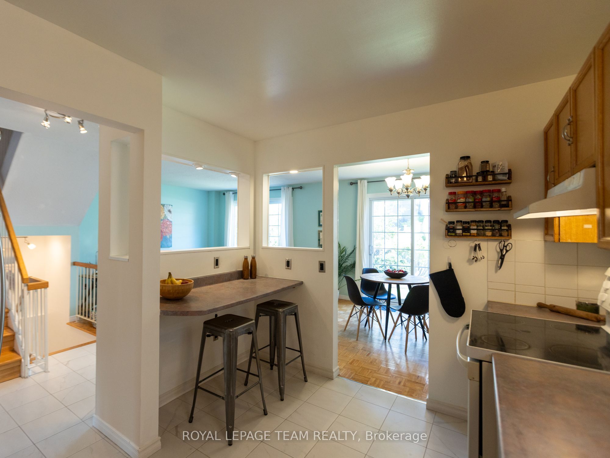 930 Alenmede Crescent Property Photo 11