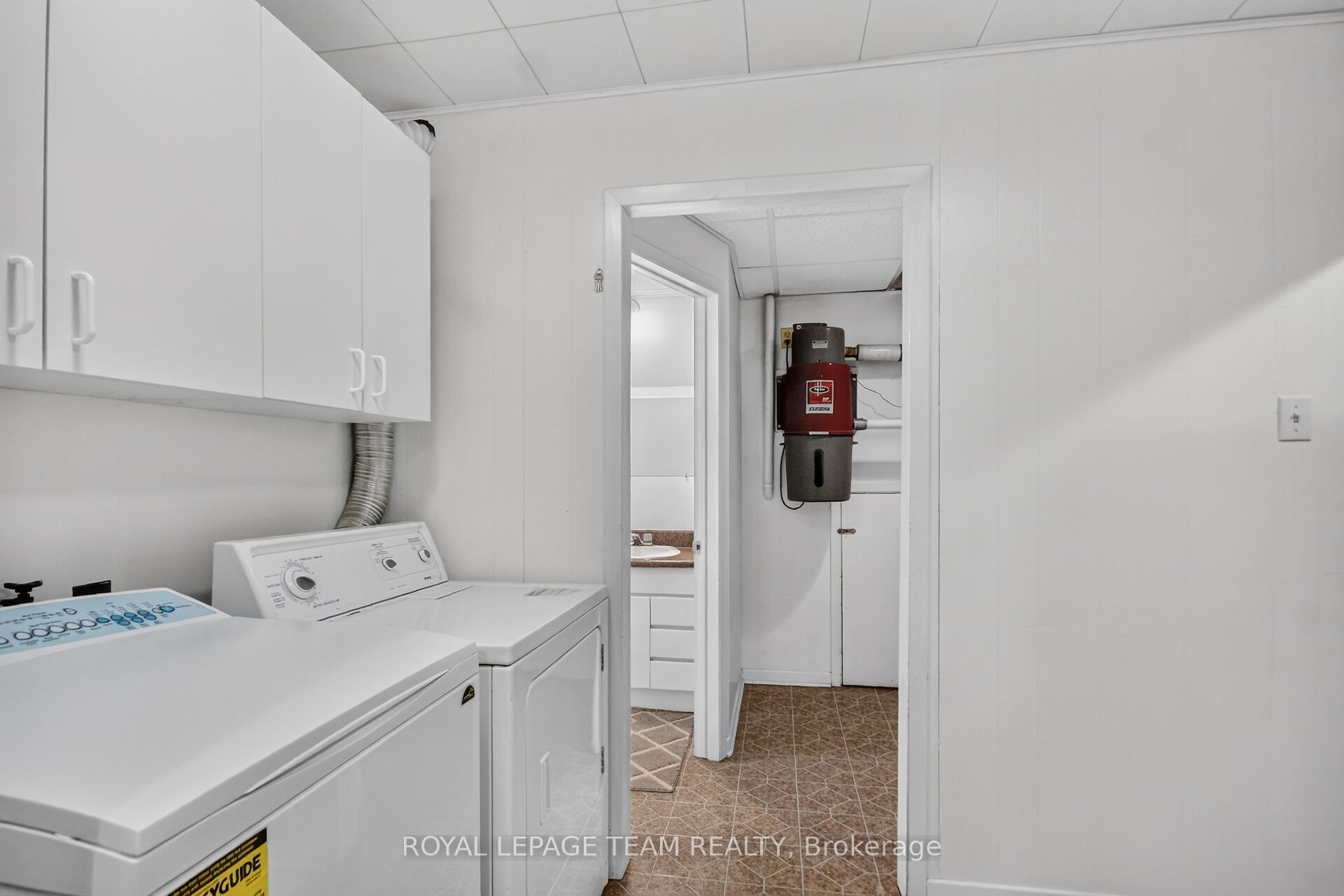 673 Golden Avenue Property Photo 45