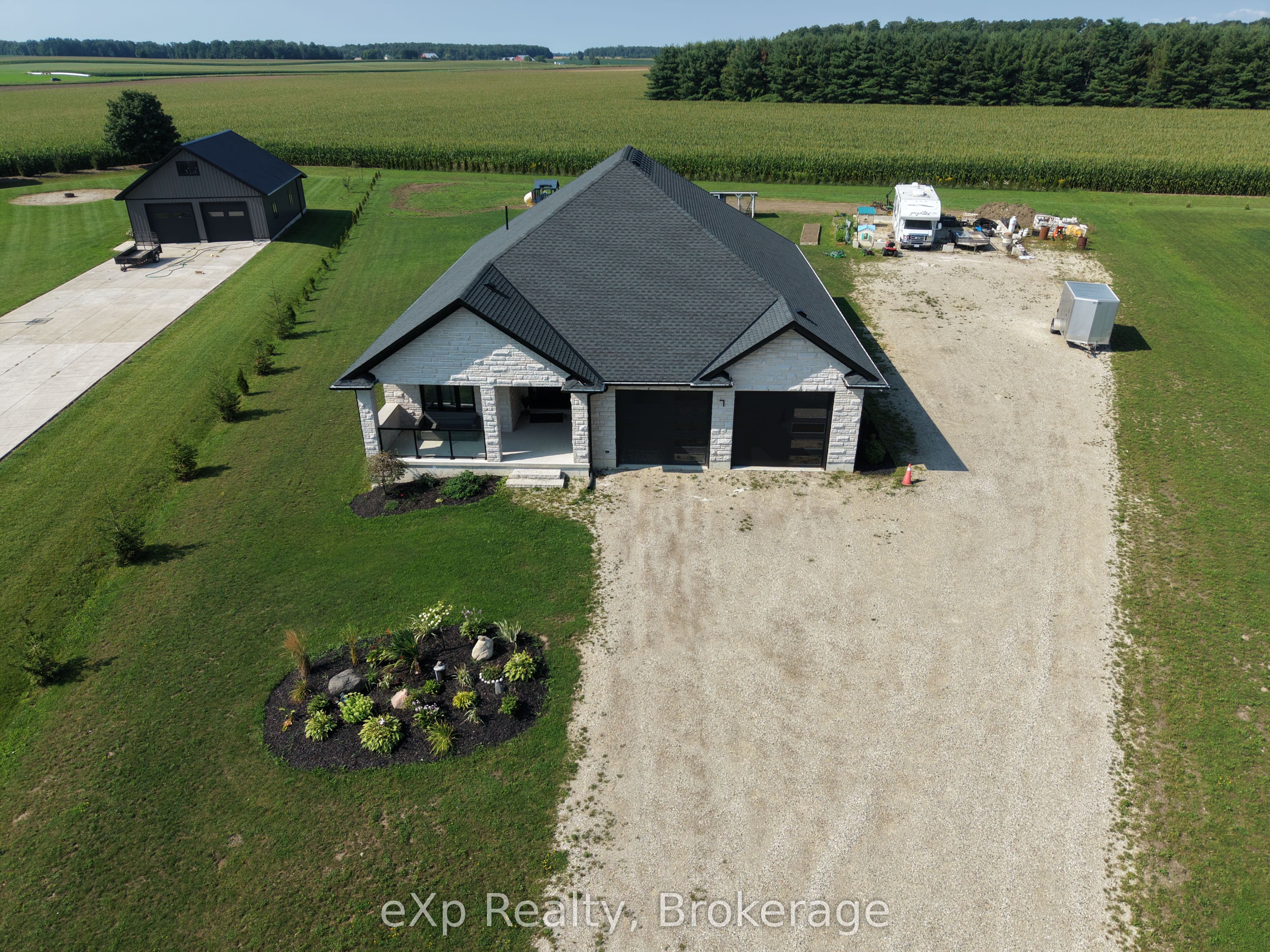 7 Weiss Drive Property Photo 27