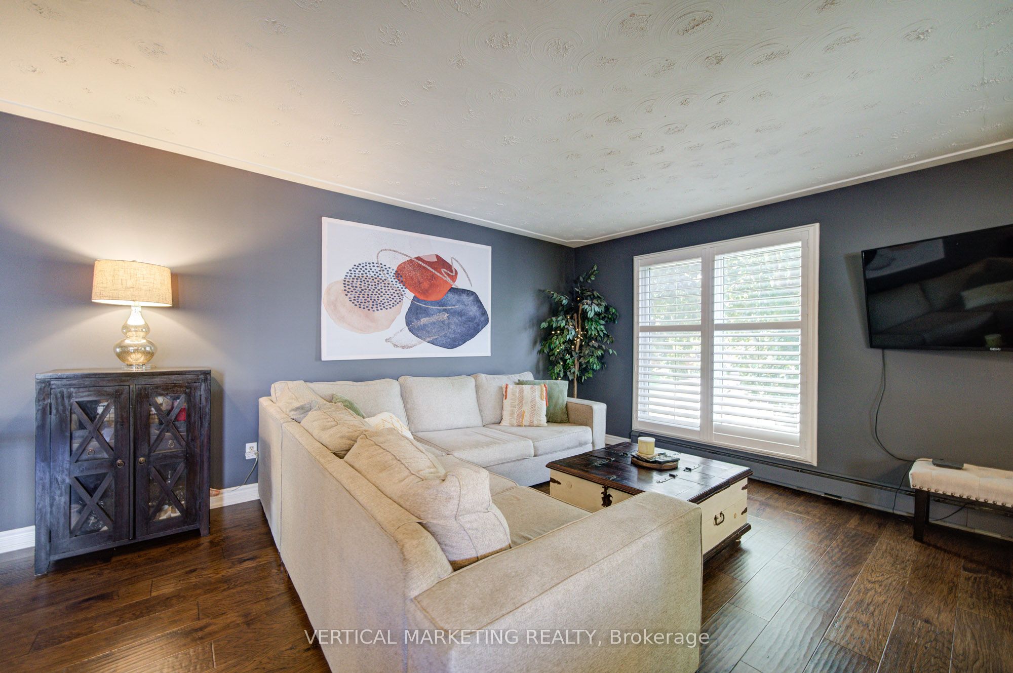 10 Crabapple Court Property Photo 12