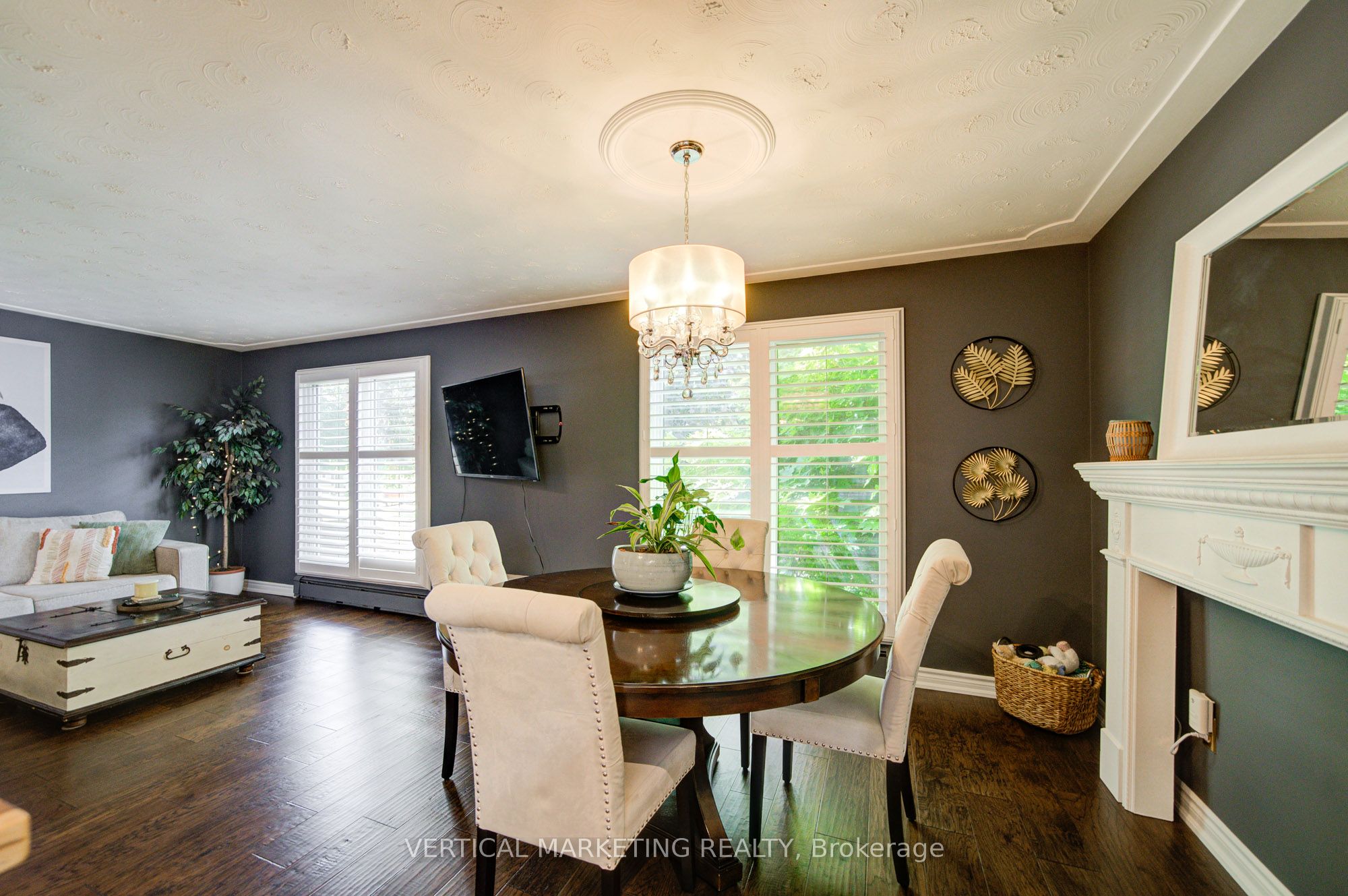 10 Crabapple Court Property Photo 17
