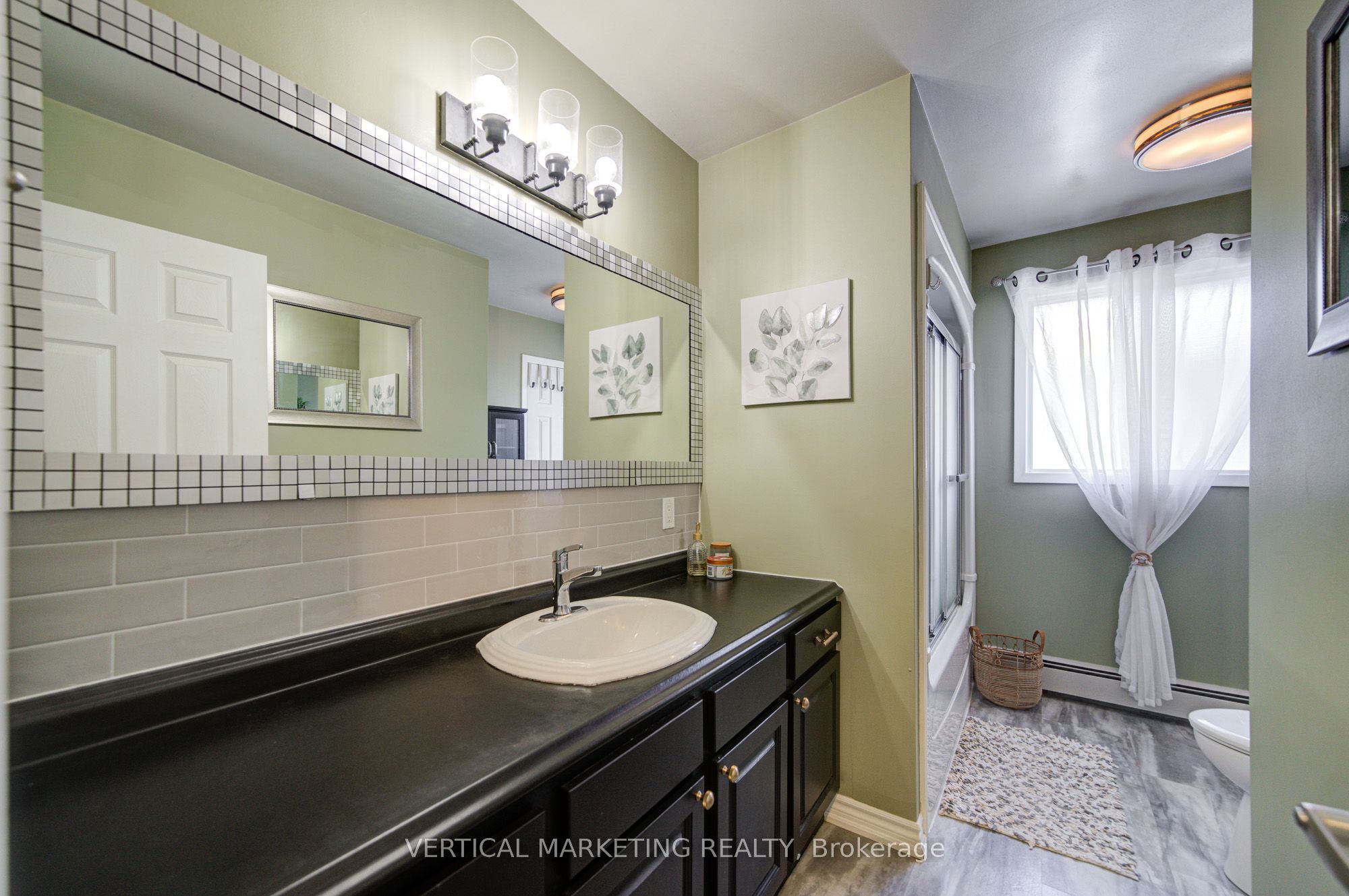 10 Crabapple Court Property Photo 29
