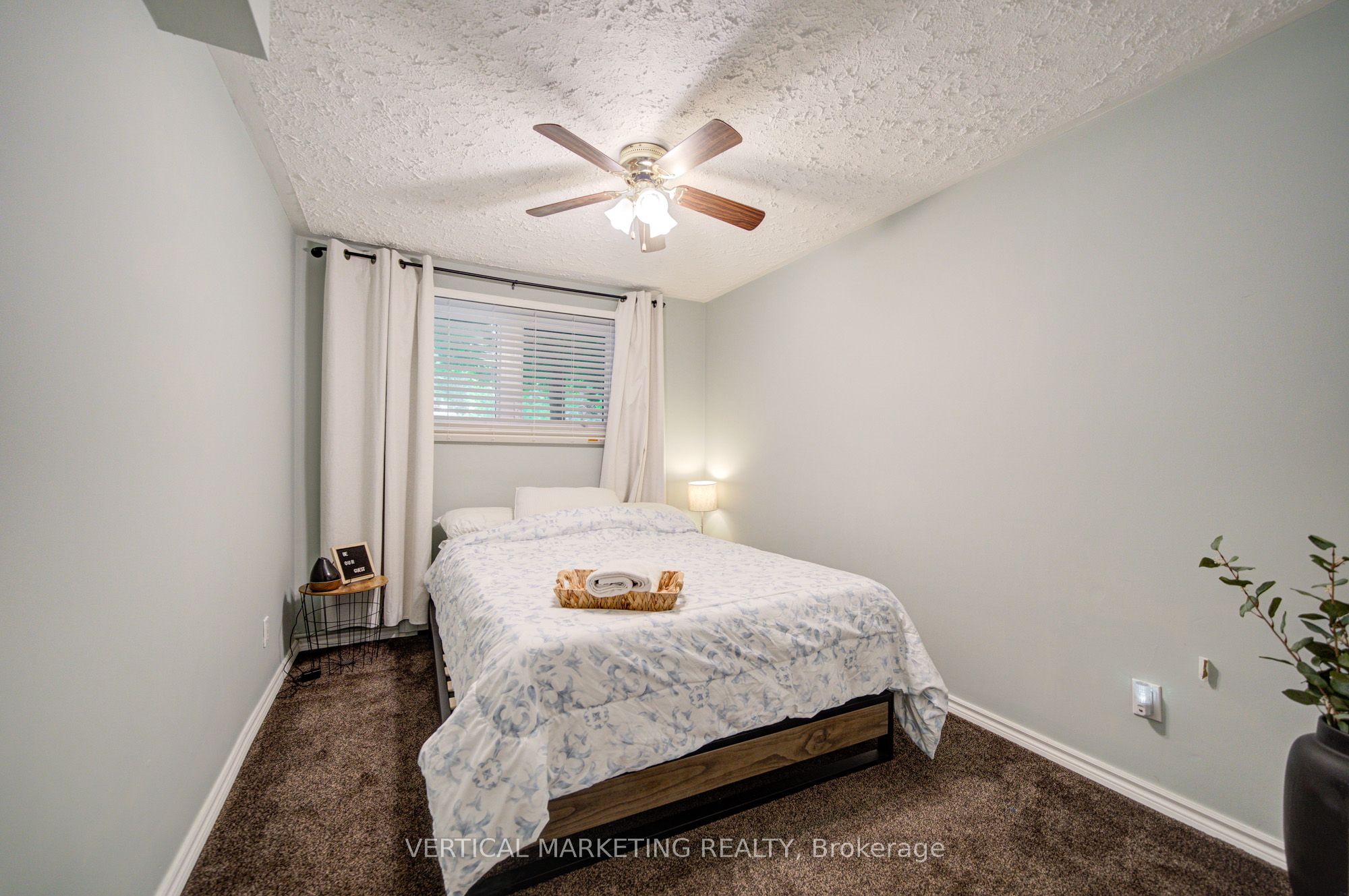 10 Crabapple Court Property Photo 40