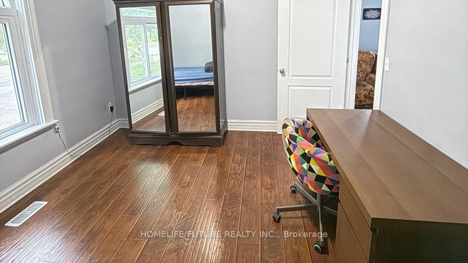 15 Charles Street Property Photo 16