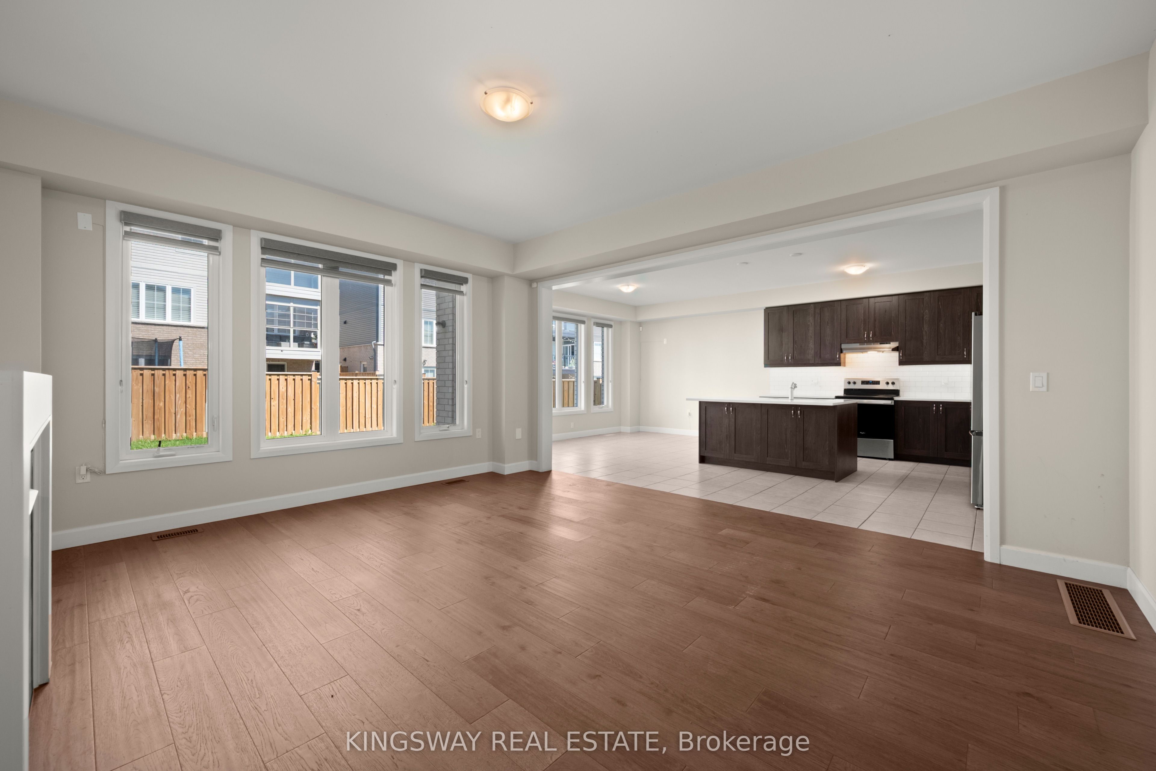 101 York Drive Property Photo 16