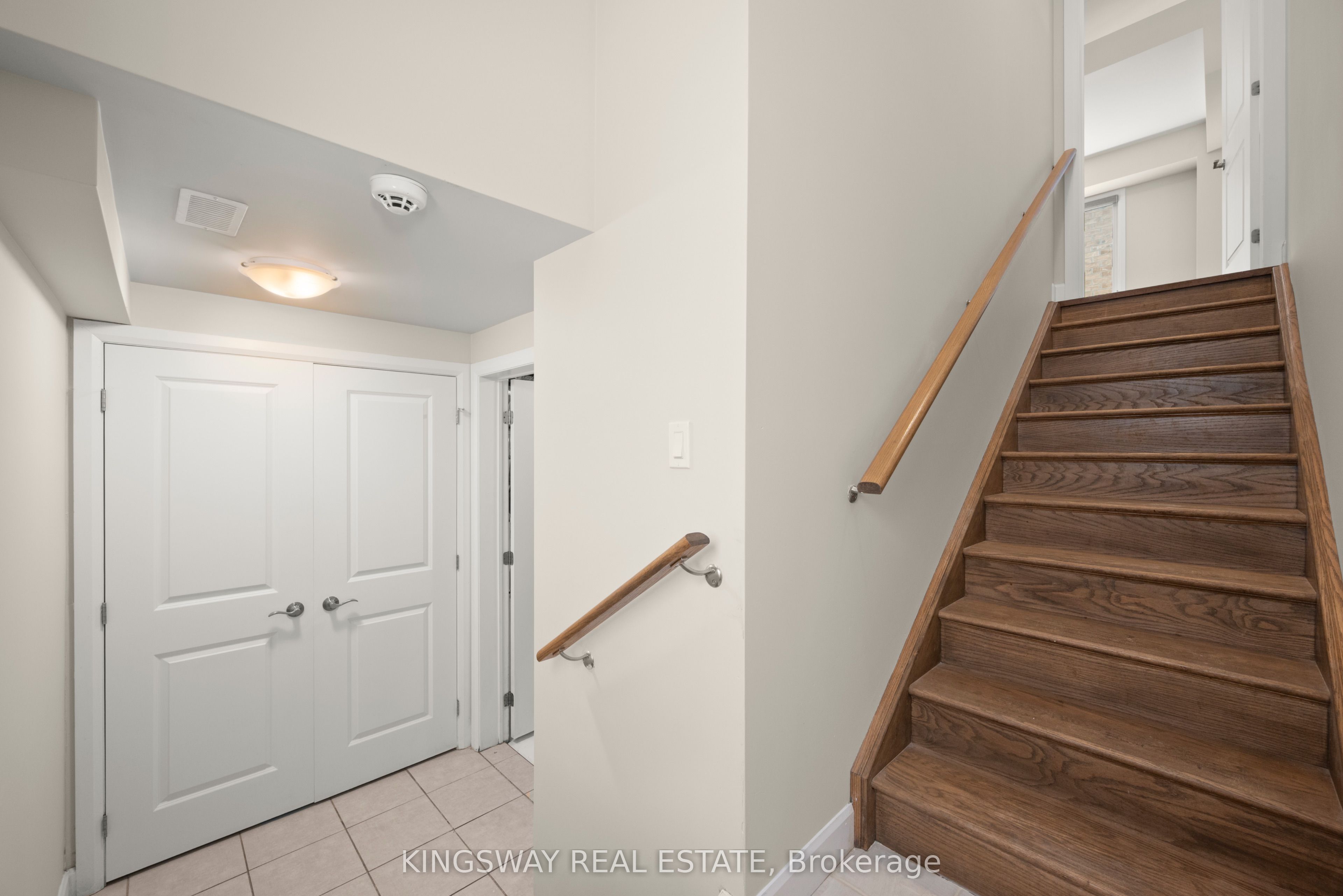 101 York Drive Property Photo 29