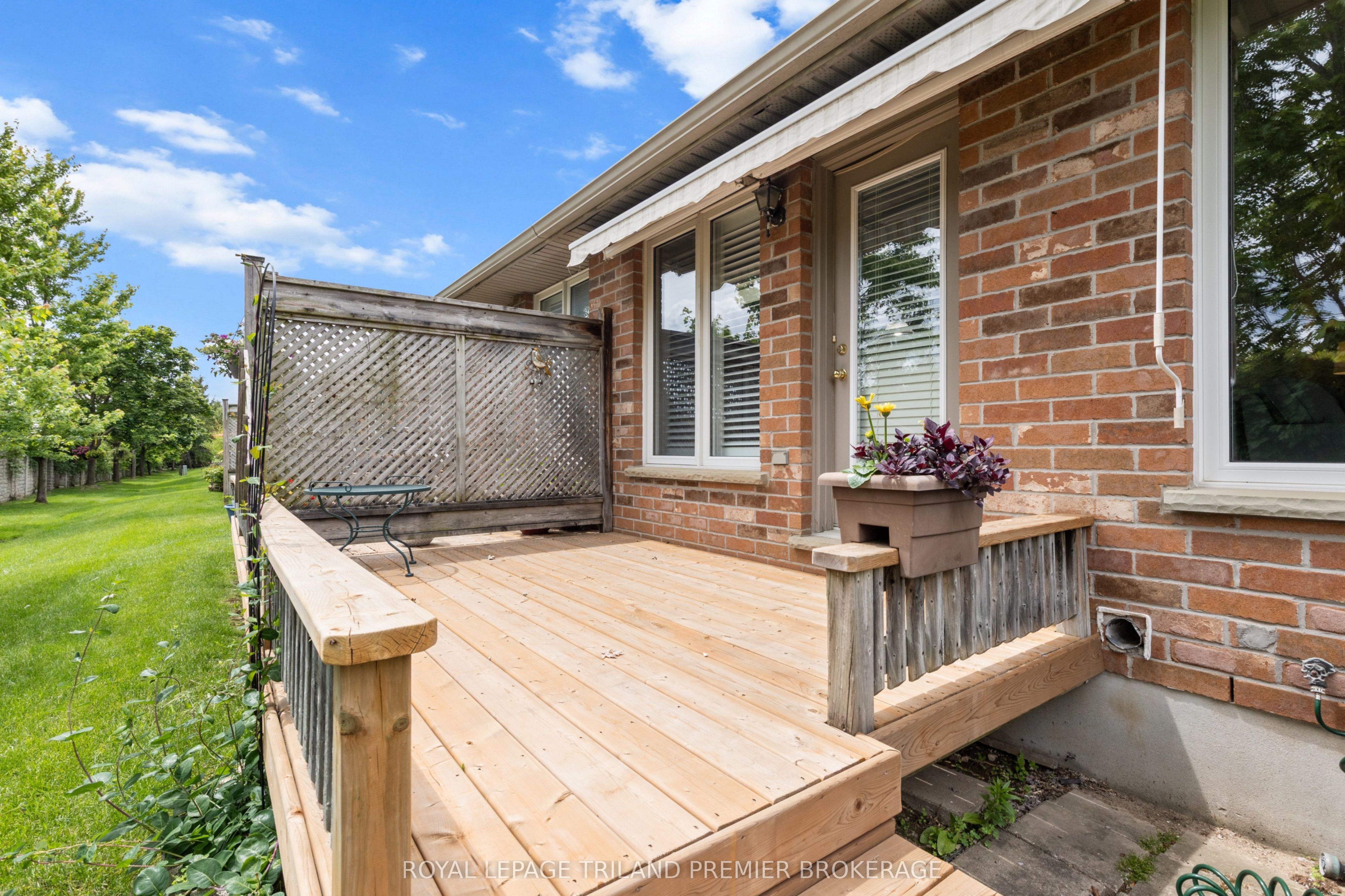 1755 Louise Boulevard 7 Property Photo 34