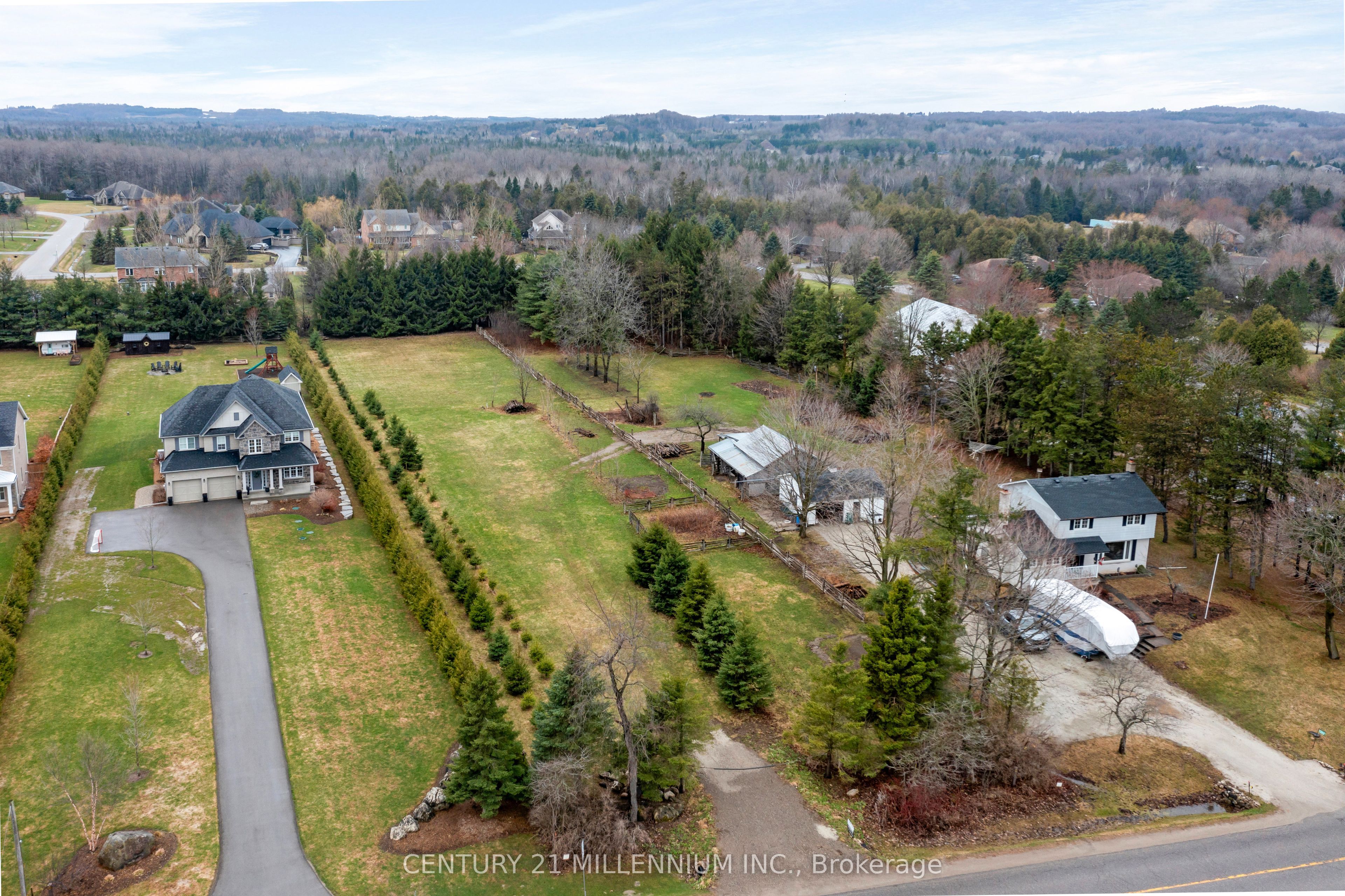 5358 Ninth Line Property Photo 5
