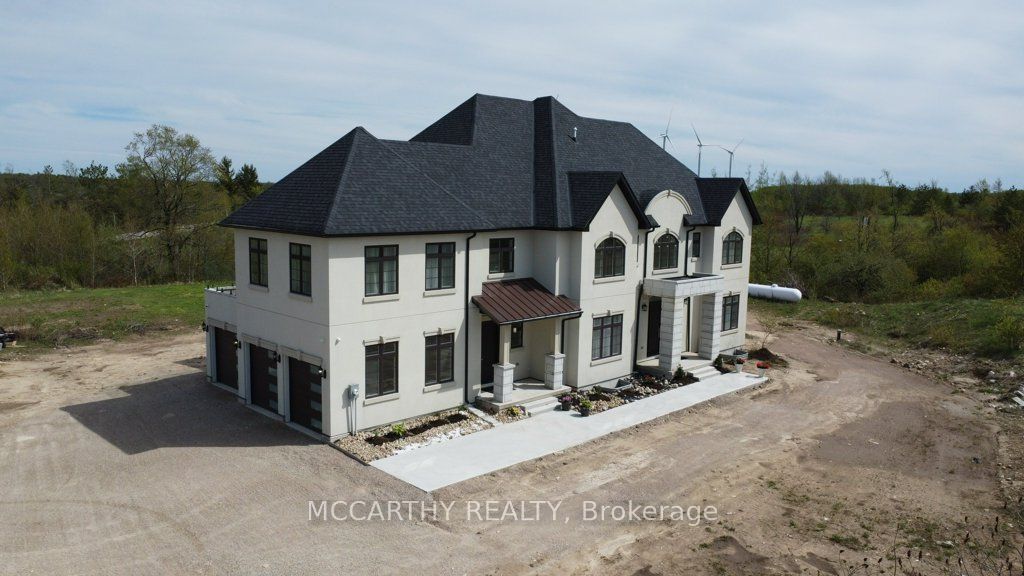 120 Highpoint Crescent Property Photo 2