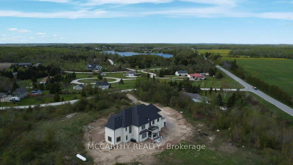 120 Highpoint Crescent Property Photo 5