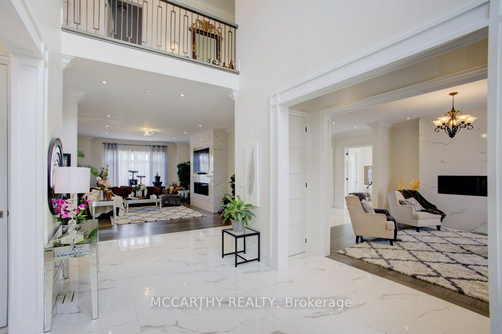 120 Highpoint Crescent Property Photo 8