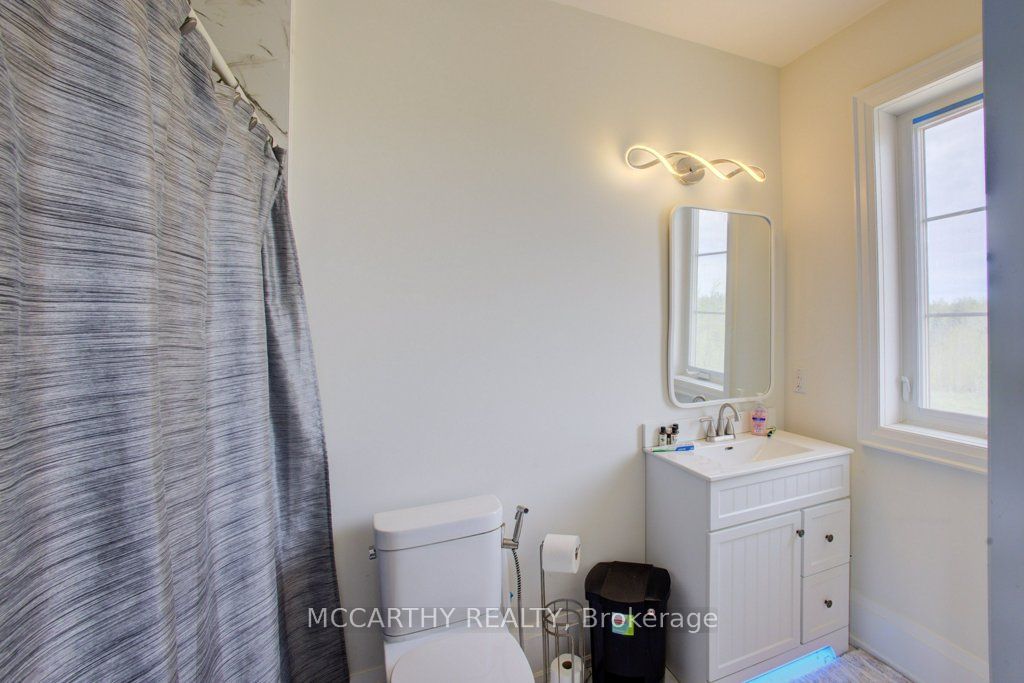 120 Highpoint Crescent Property Photo 35