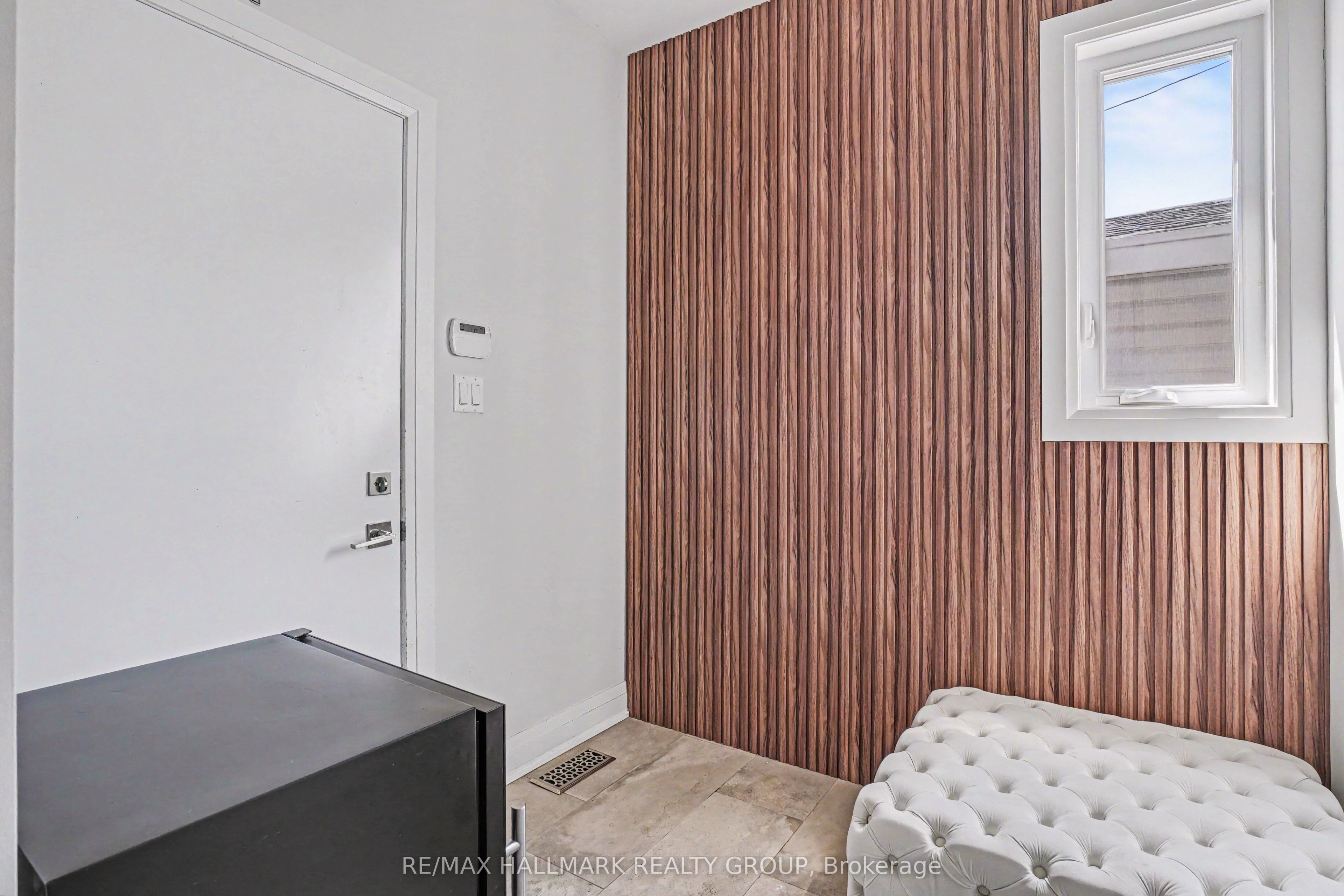 75 St Claire Avenue Property Photo 13