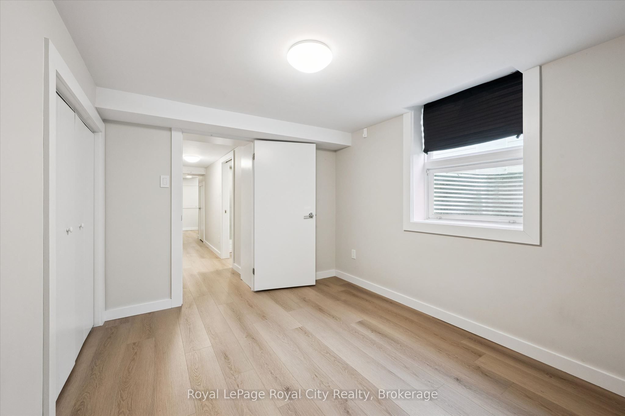 29 Hooper Street W 2 Property Photo 18