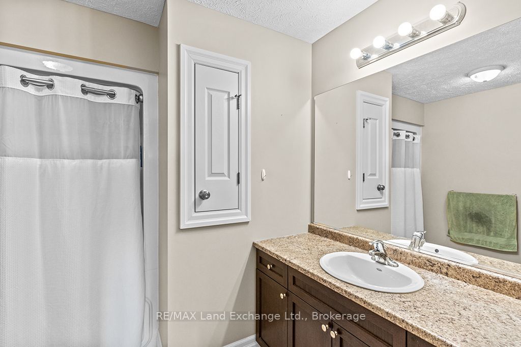298 Stickel Street Property Photo 18