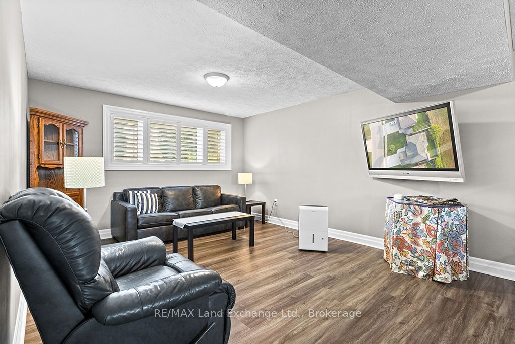 298 Stickel Street Property Photo 22