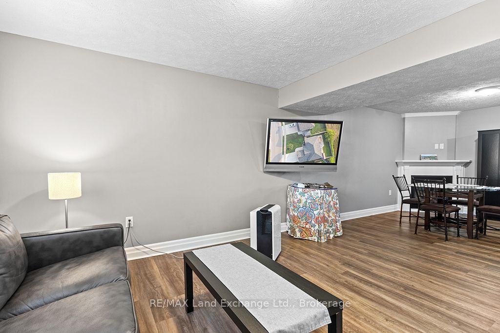 298 Stickel Street Property Photo 23