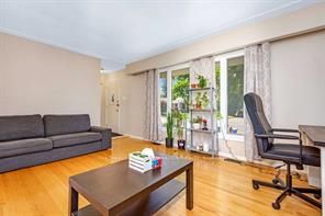 2095 Haig Drive Property Photo 4