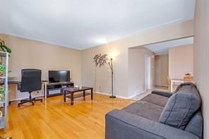 2095 Haig Drive Property Photo 6