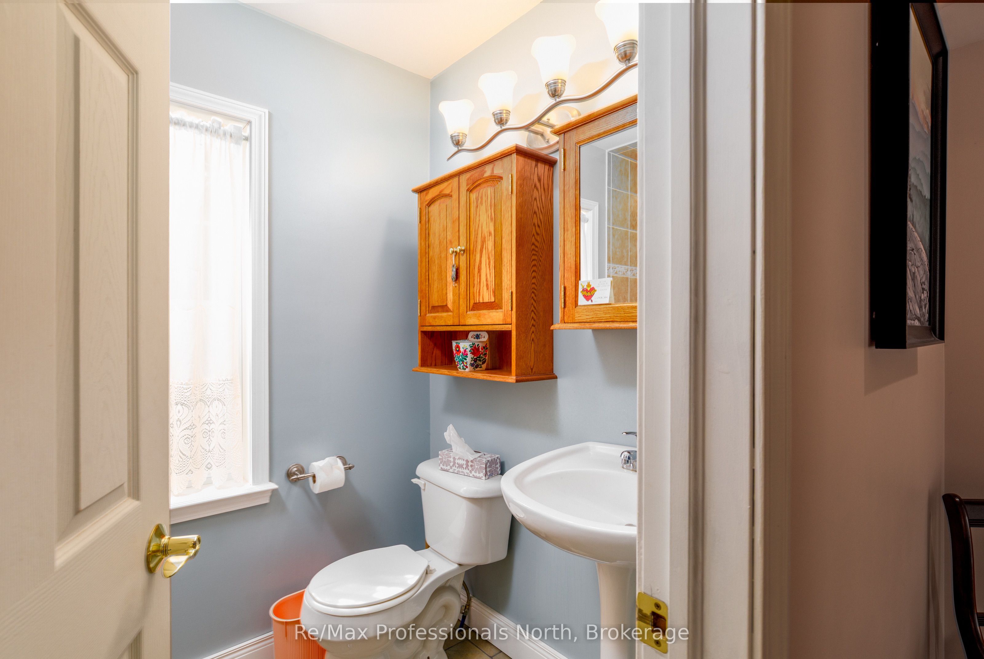 1003 Heron Lane Property Photo 14