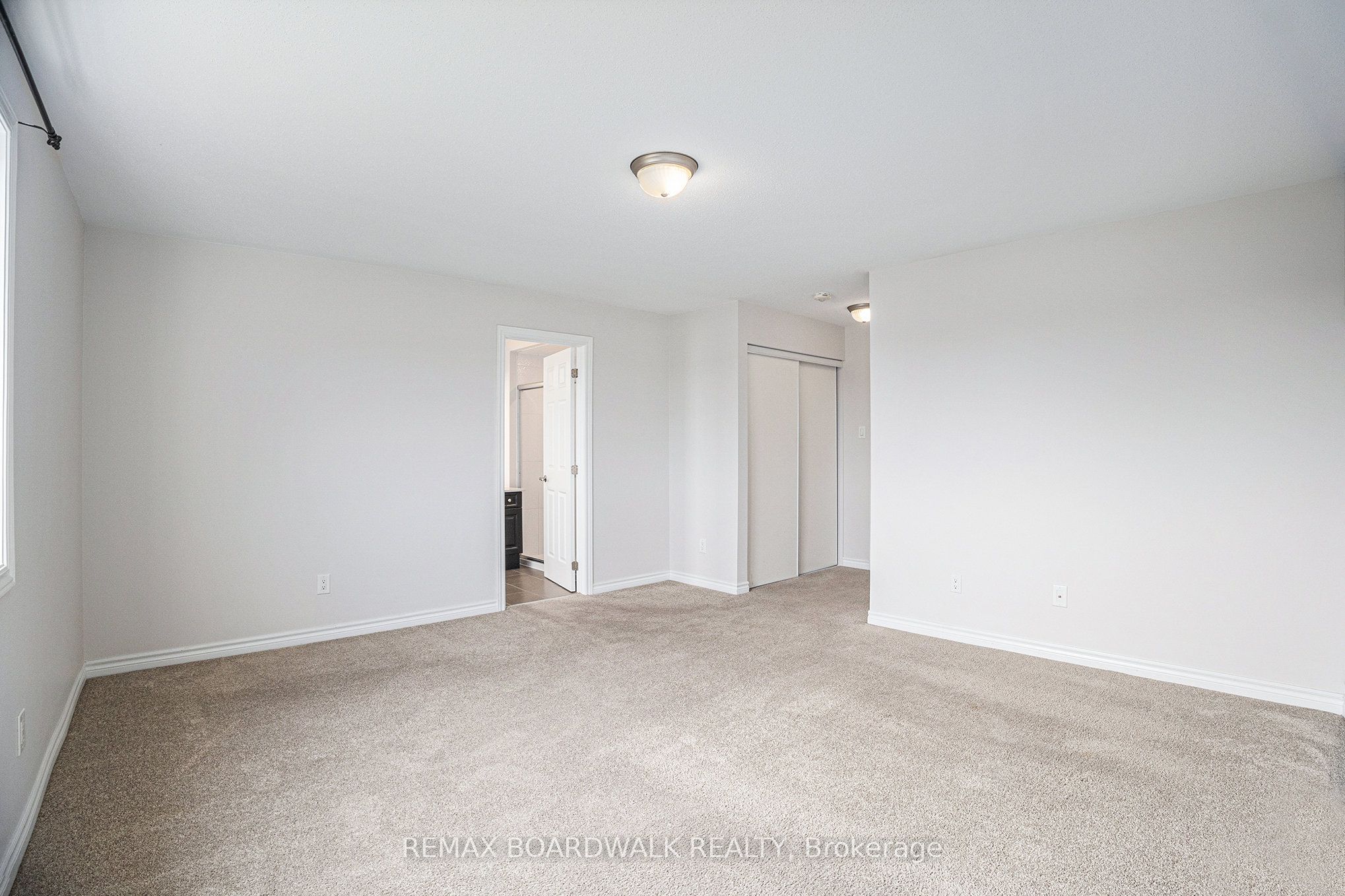 628 Monardia Way Property Photo 11