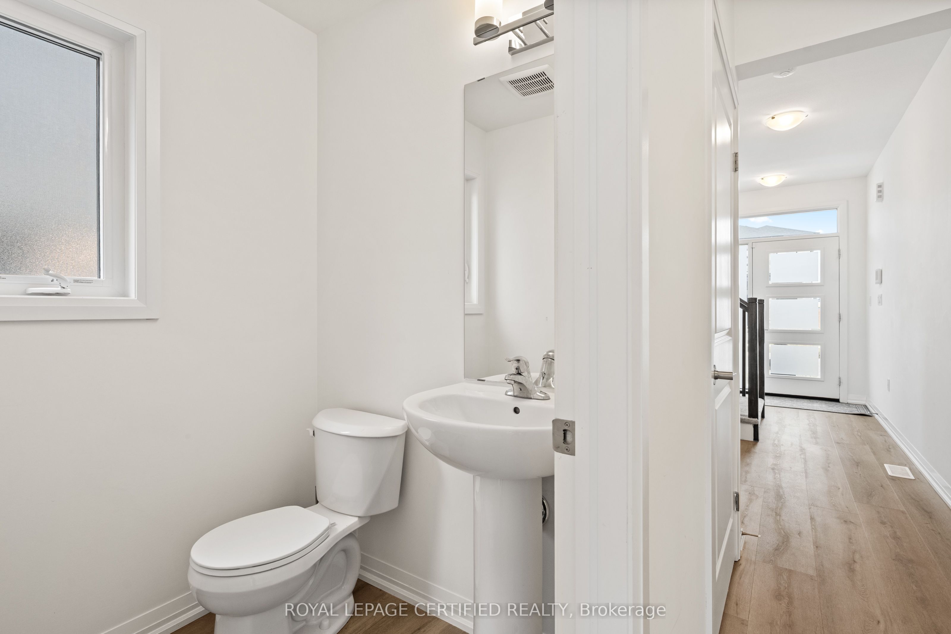 100 Acacia Road Property Photo 8