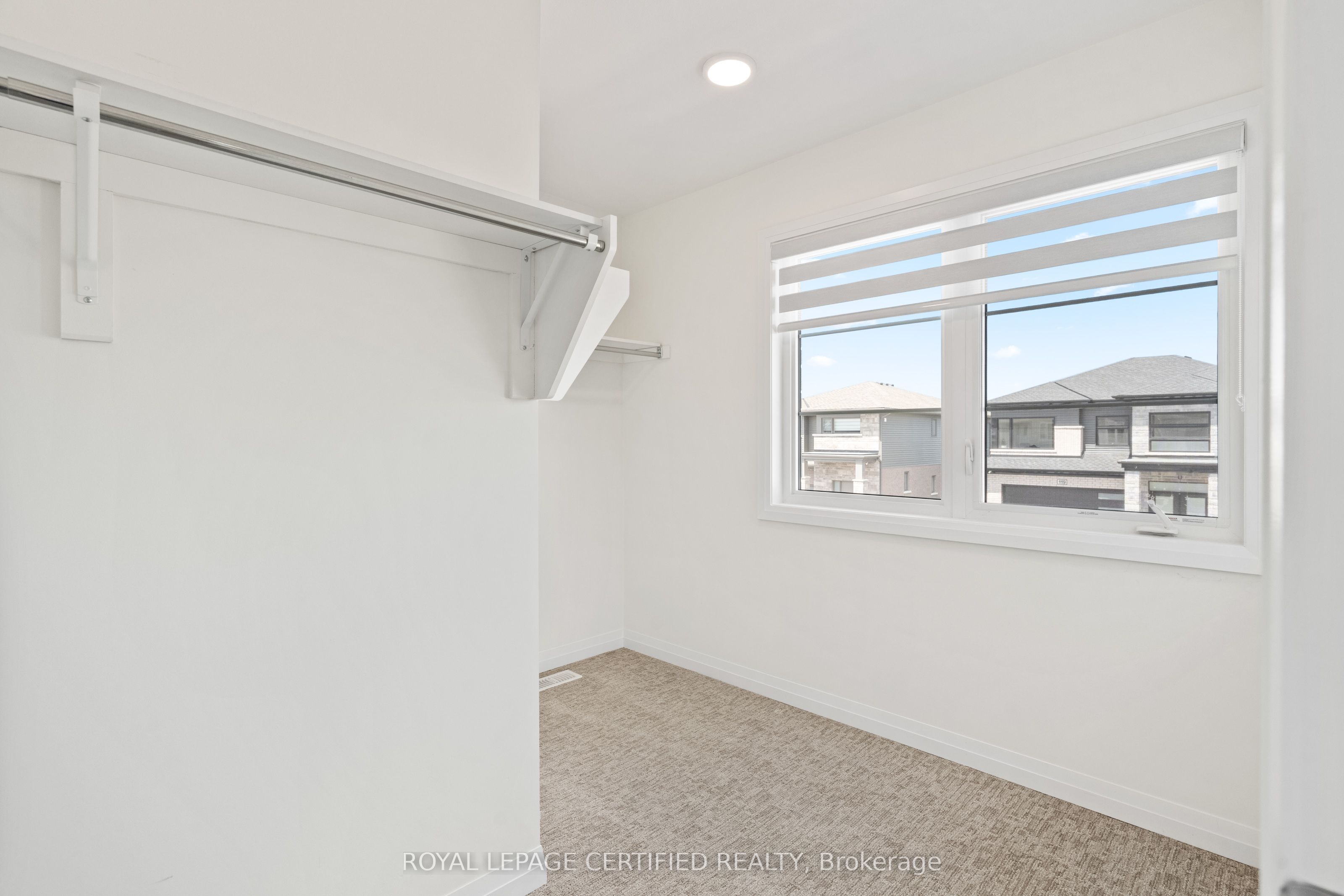 100 Acacia Road Property Photo 21