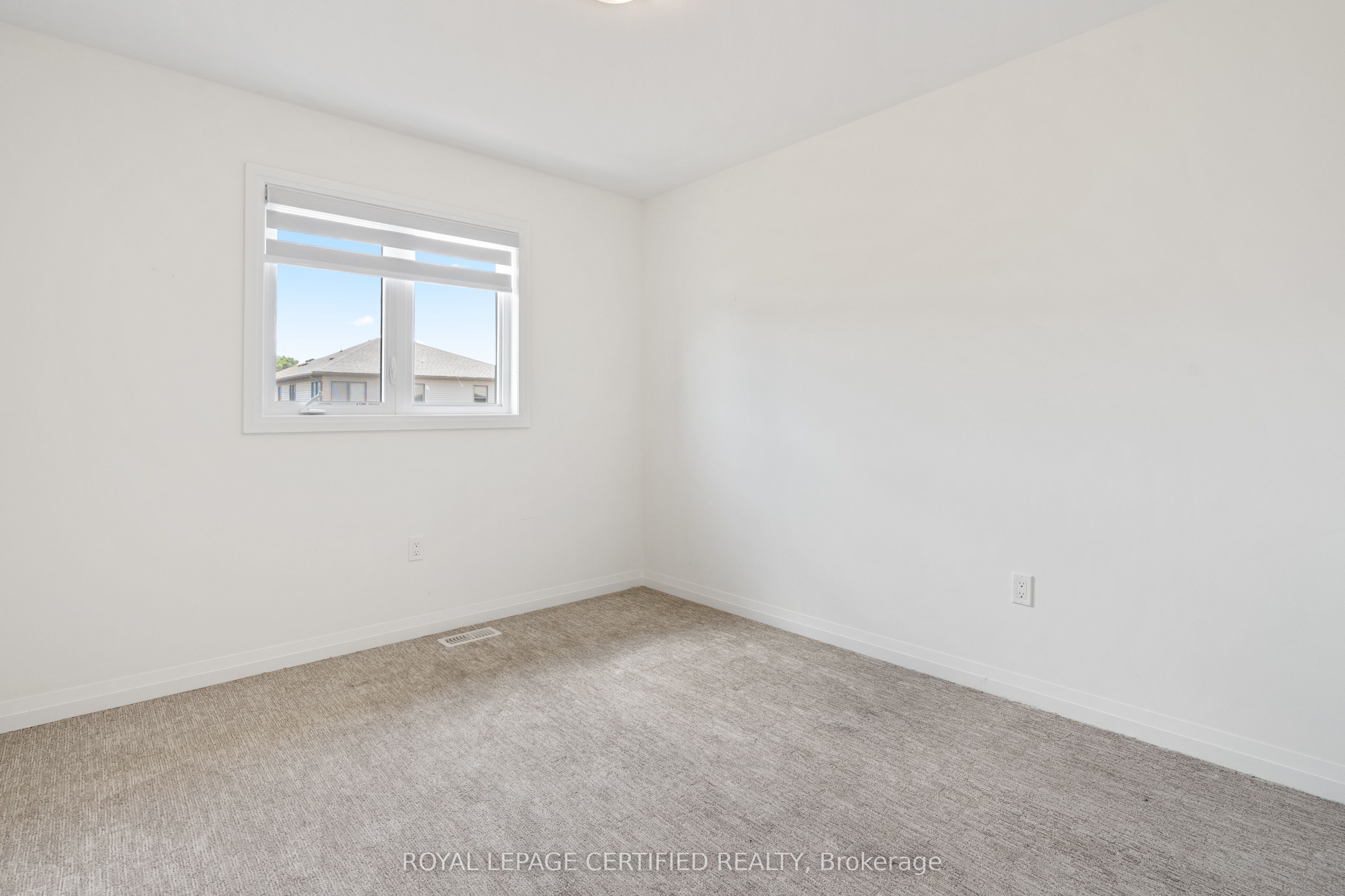 100 Acacia Road Property Photo 24