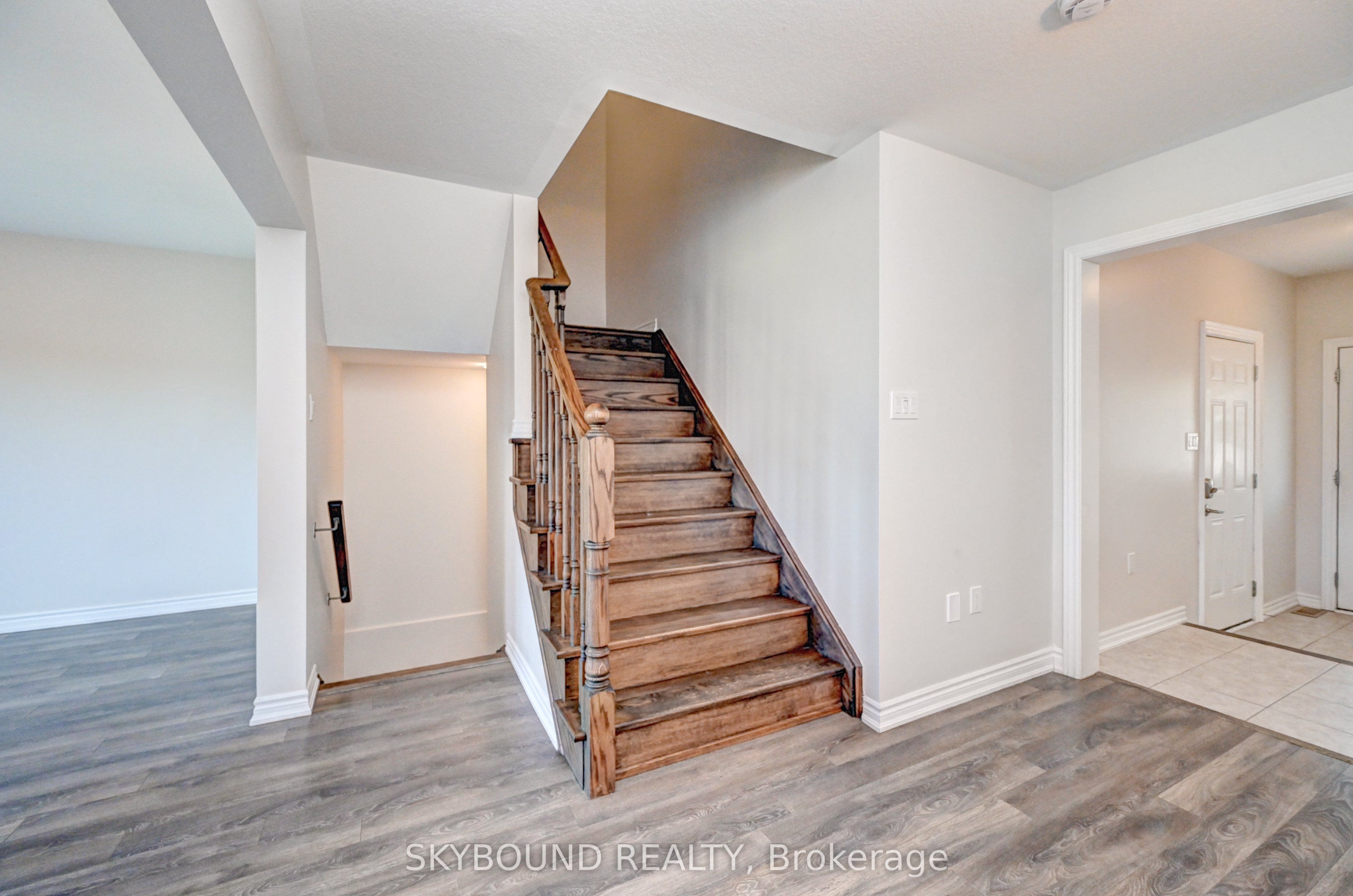 260 Waterbrook Lane Property Photo 19