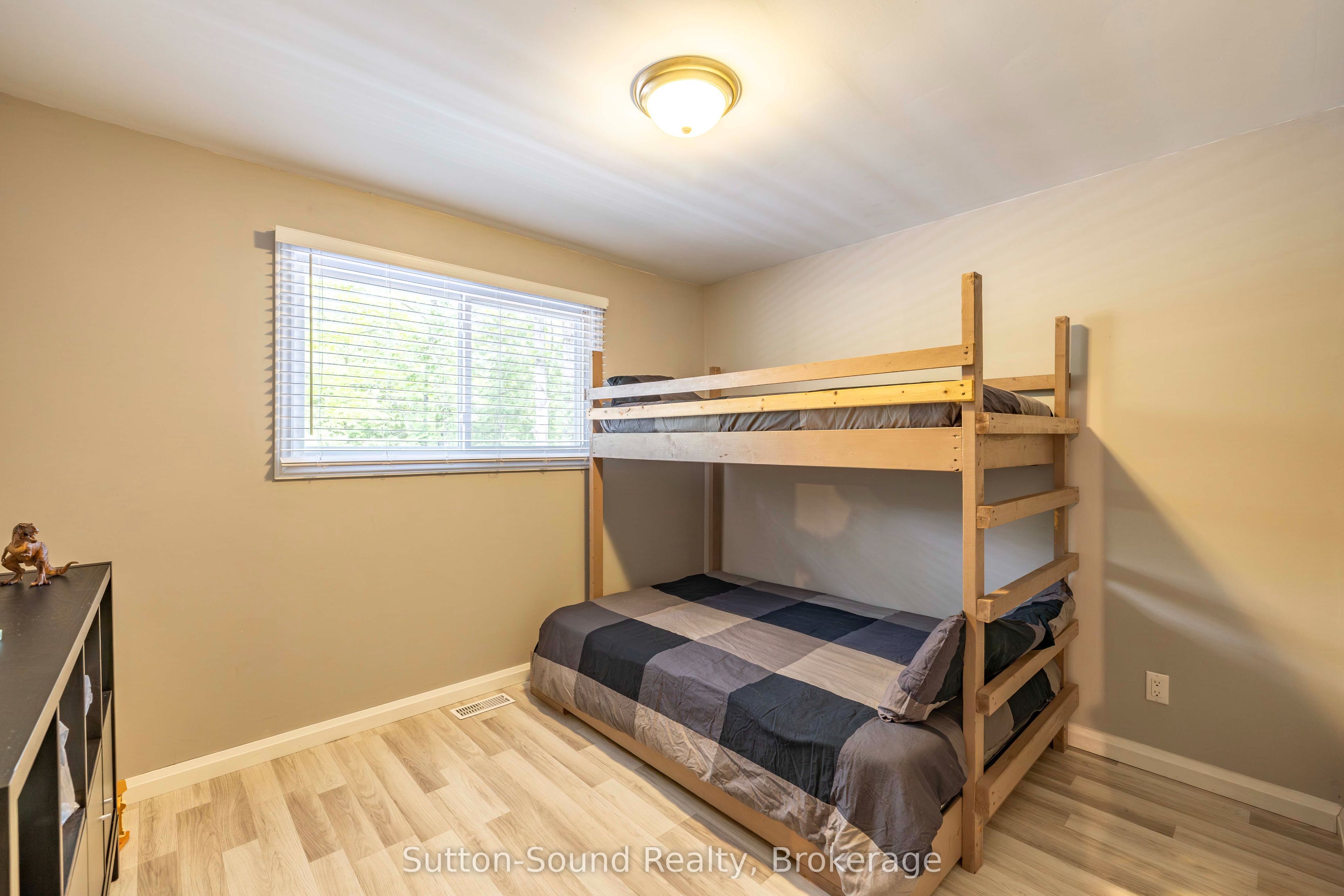 54 Roth Drive Property Photo 20