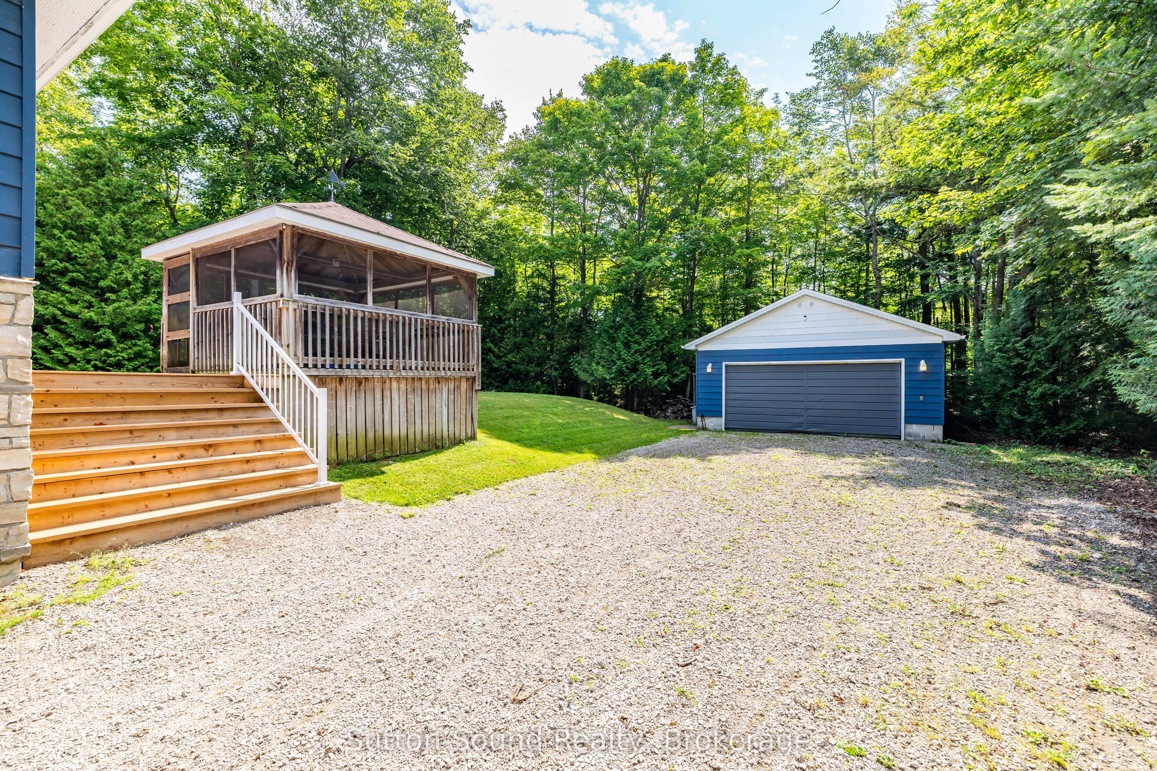54 Roth Drive Property Photo 34