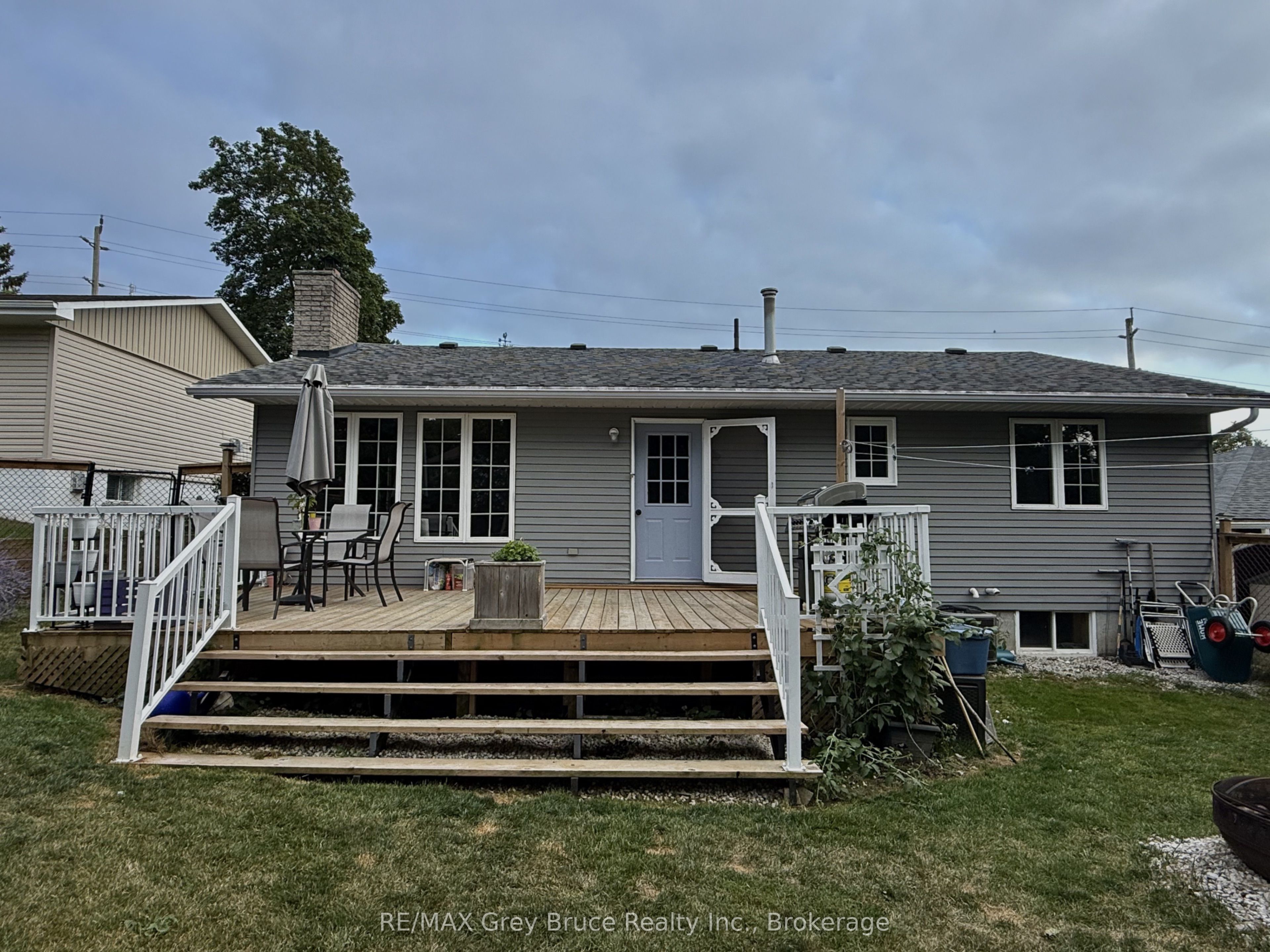 840 4th Street E Property Photo 30
