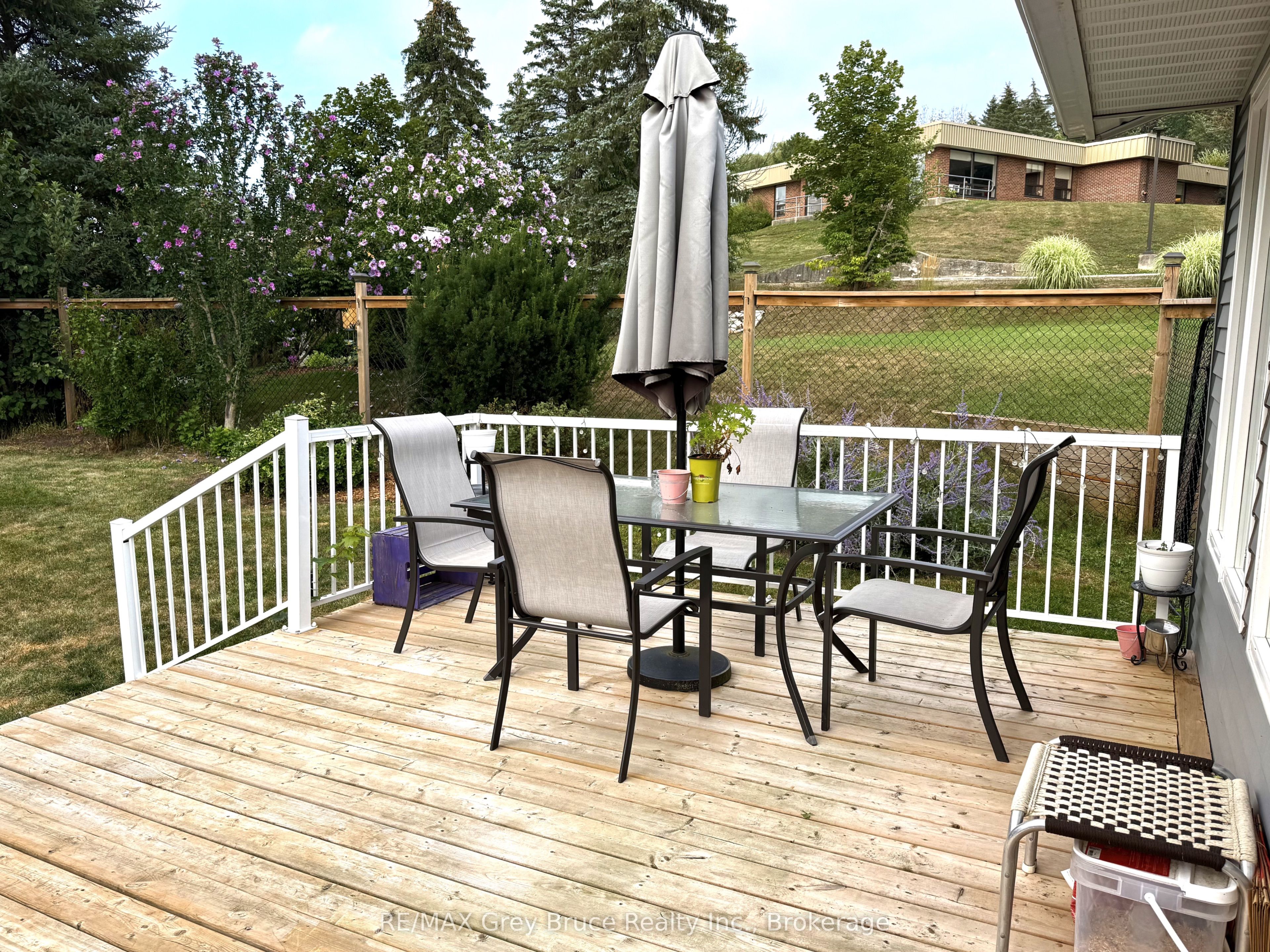 840 4th Street E Property Photo 33