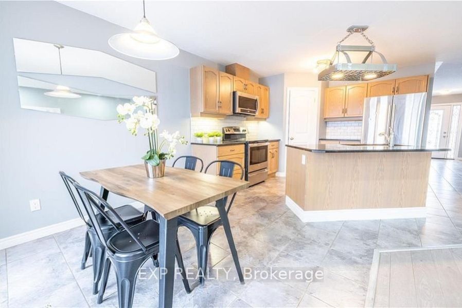 1441 Dunkirk Avenue Property Photo 14