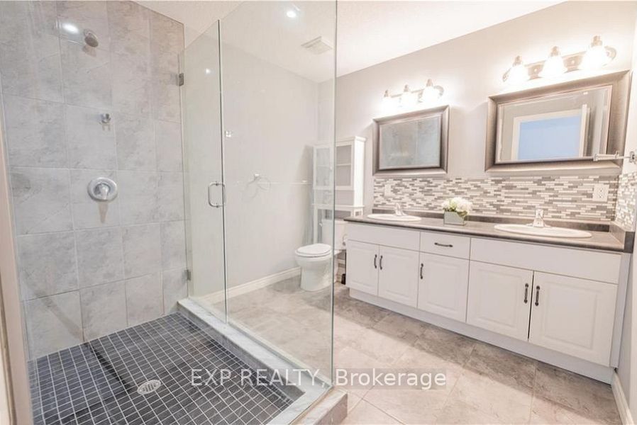 1441 Dunkirk Avenue Property Photo 25
