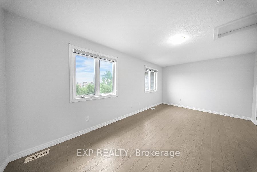 1441 Dunkirk Avenue Property Photo 28